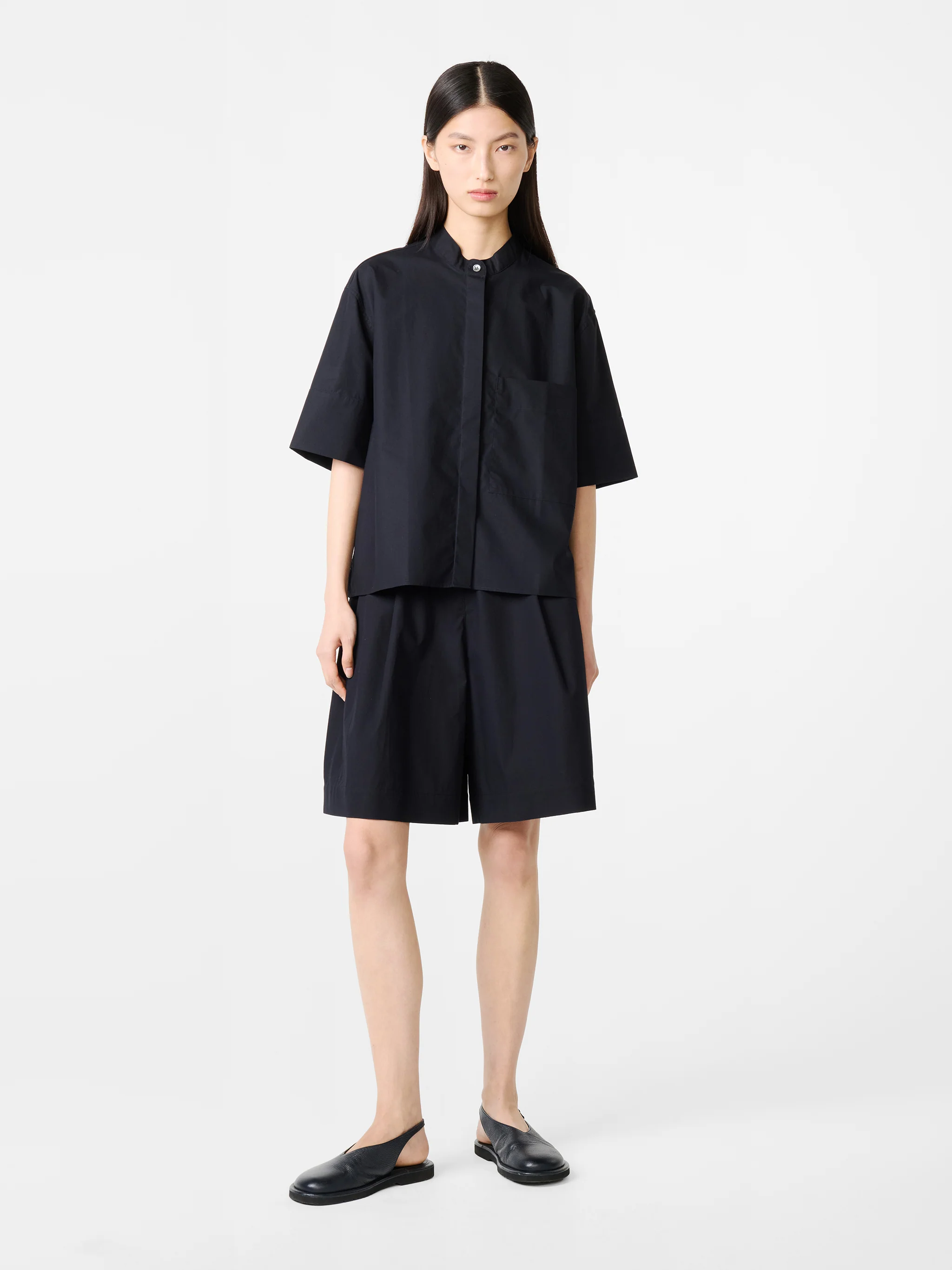 Annick Shirt in Darkest Navy - Image 3