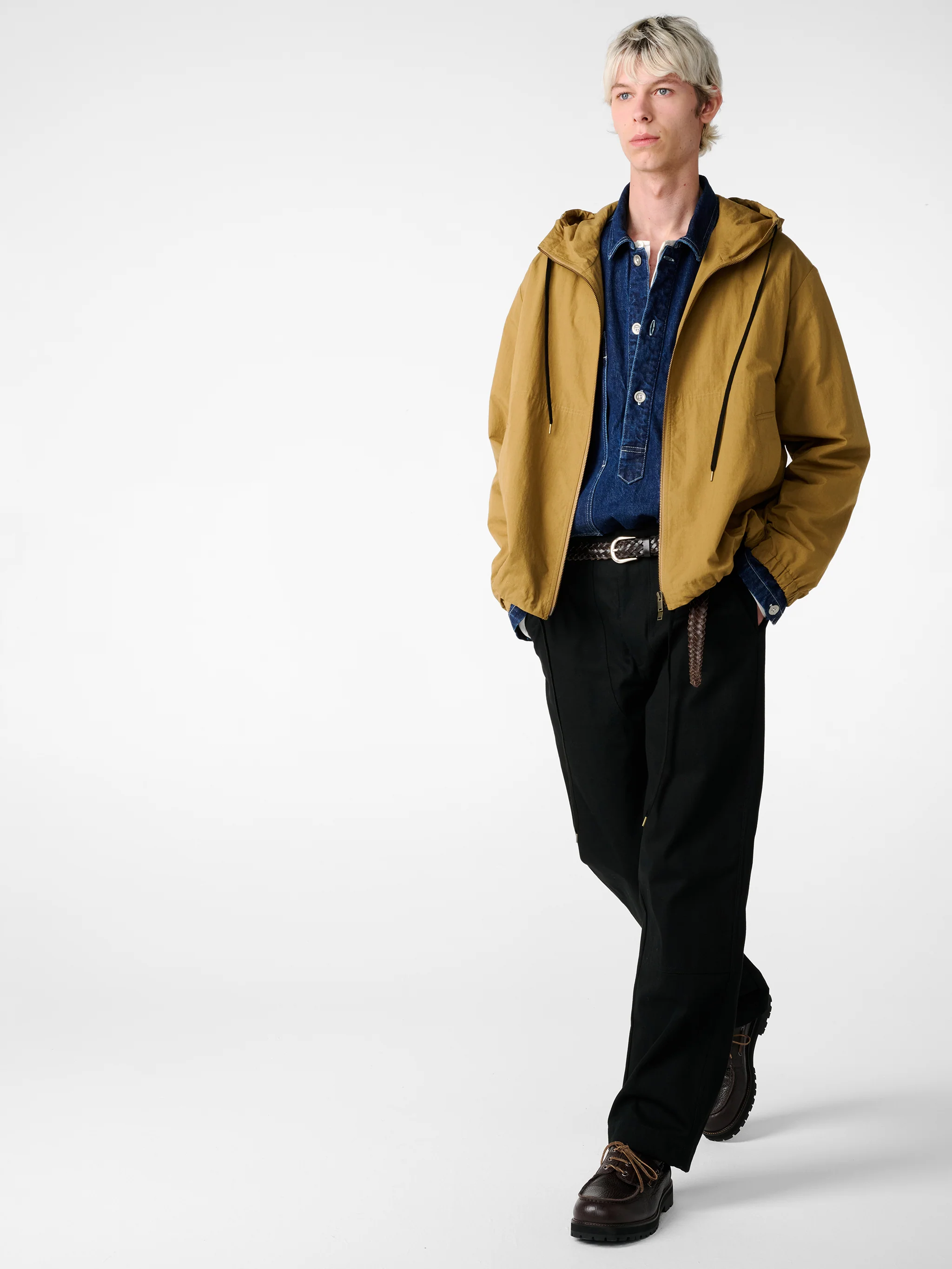 Avon Anorak in Tan - Image 5