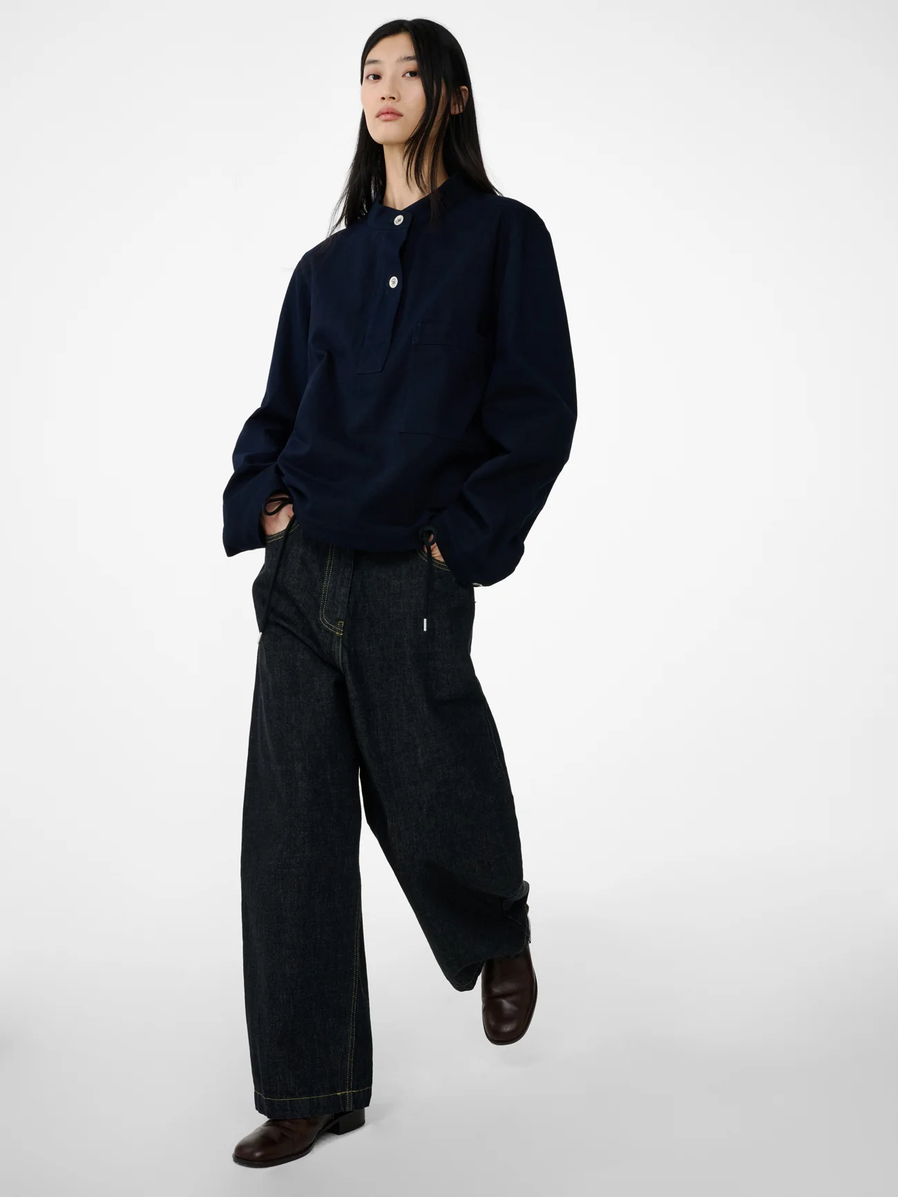 Baye Shirt in Indigo - Image 4