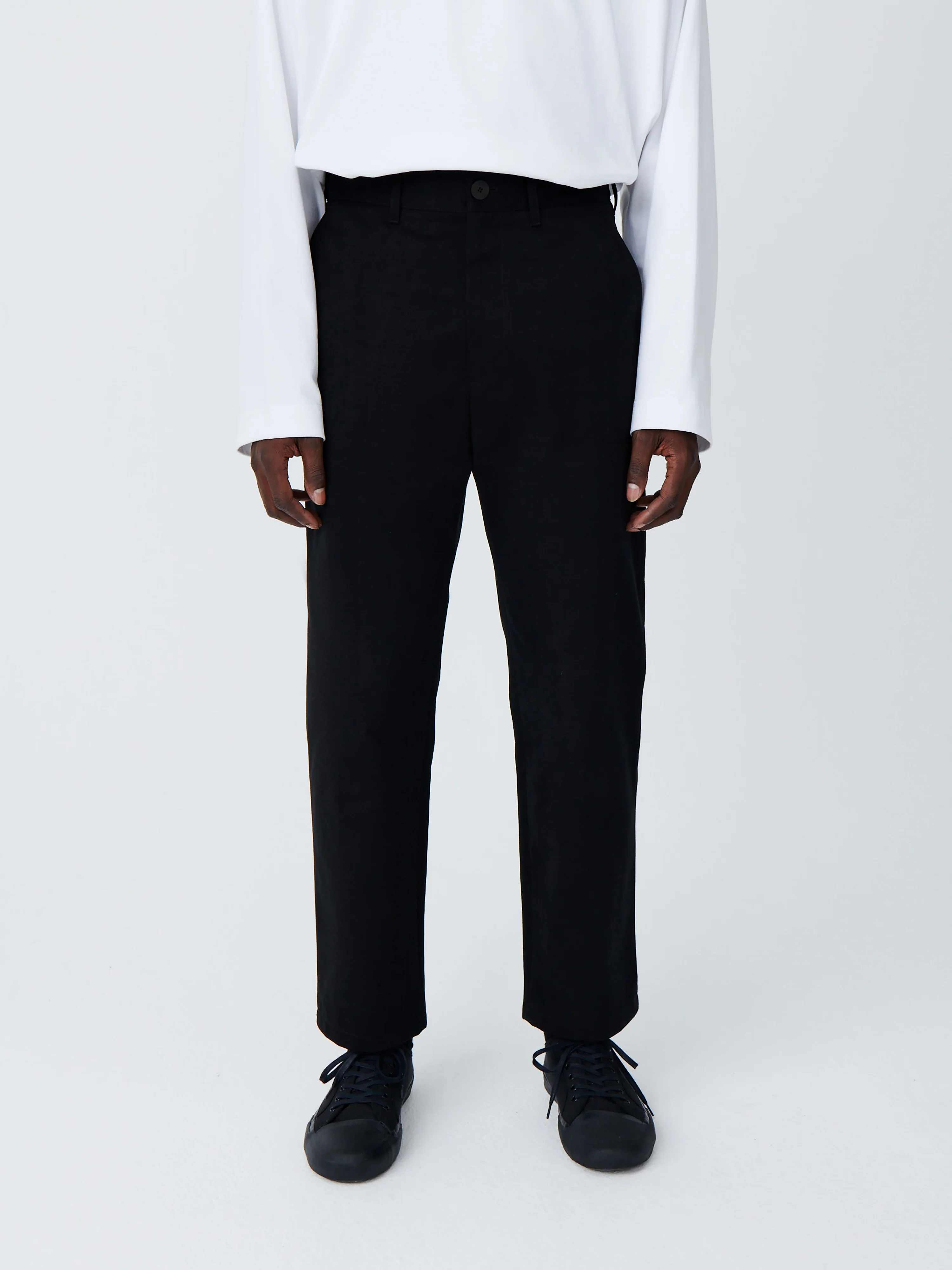 Bill Pant in Black - Image 4