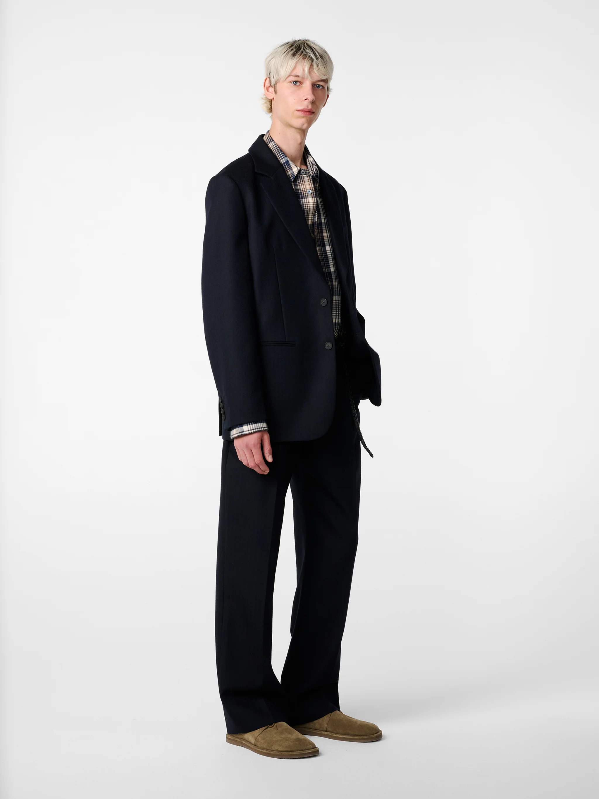 Burlington Jacket in Darkest Navy - Image 3