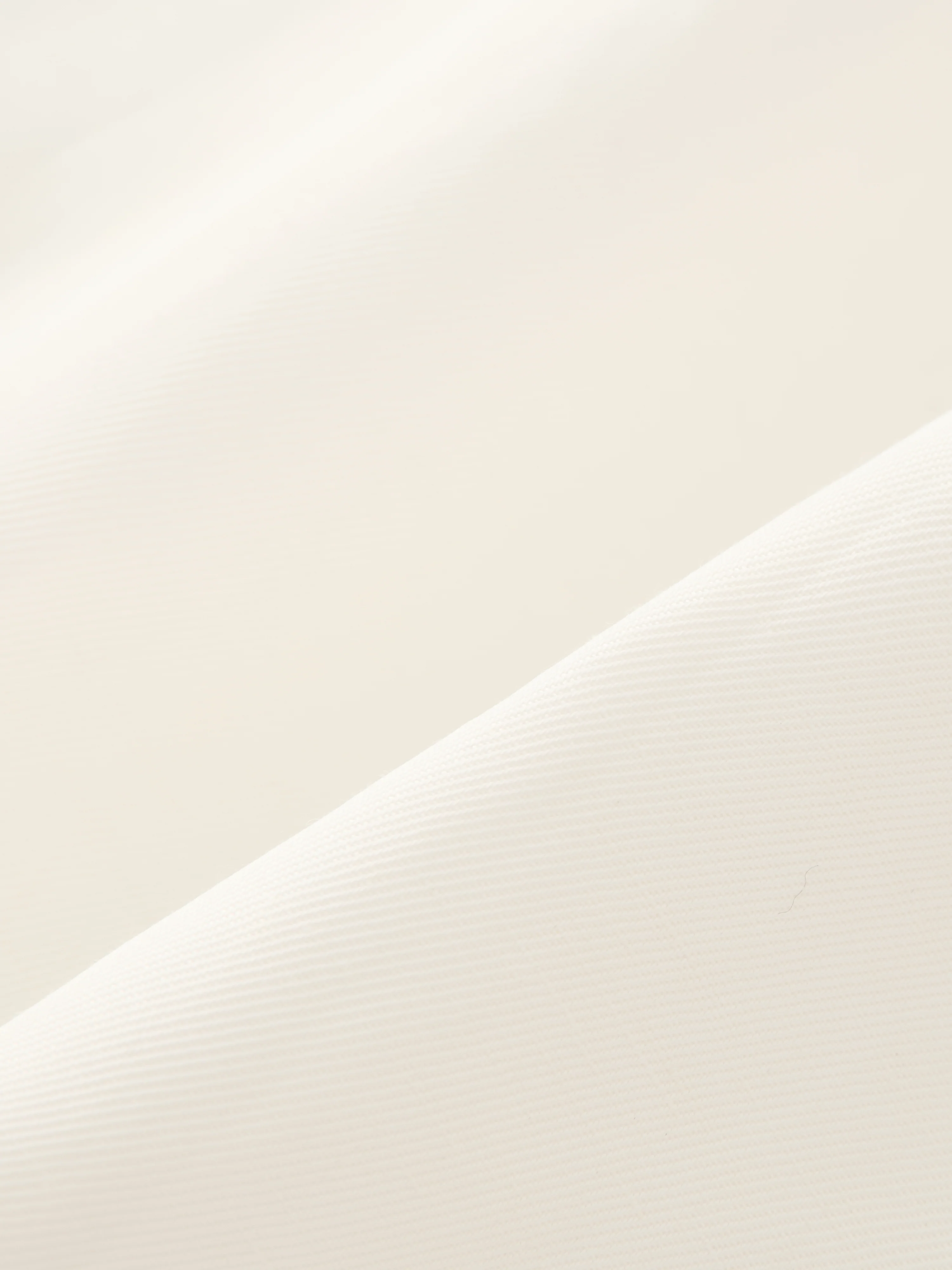 Bute Linen Top in Parchment - Image 8
