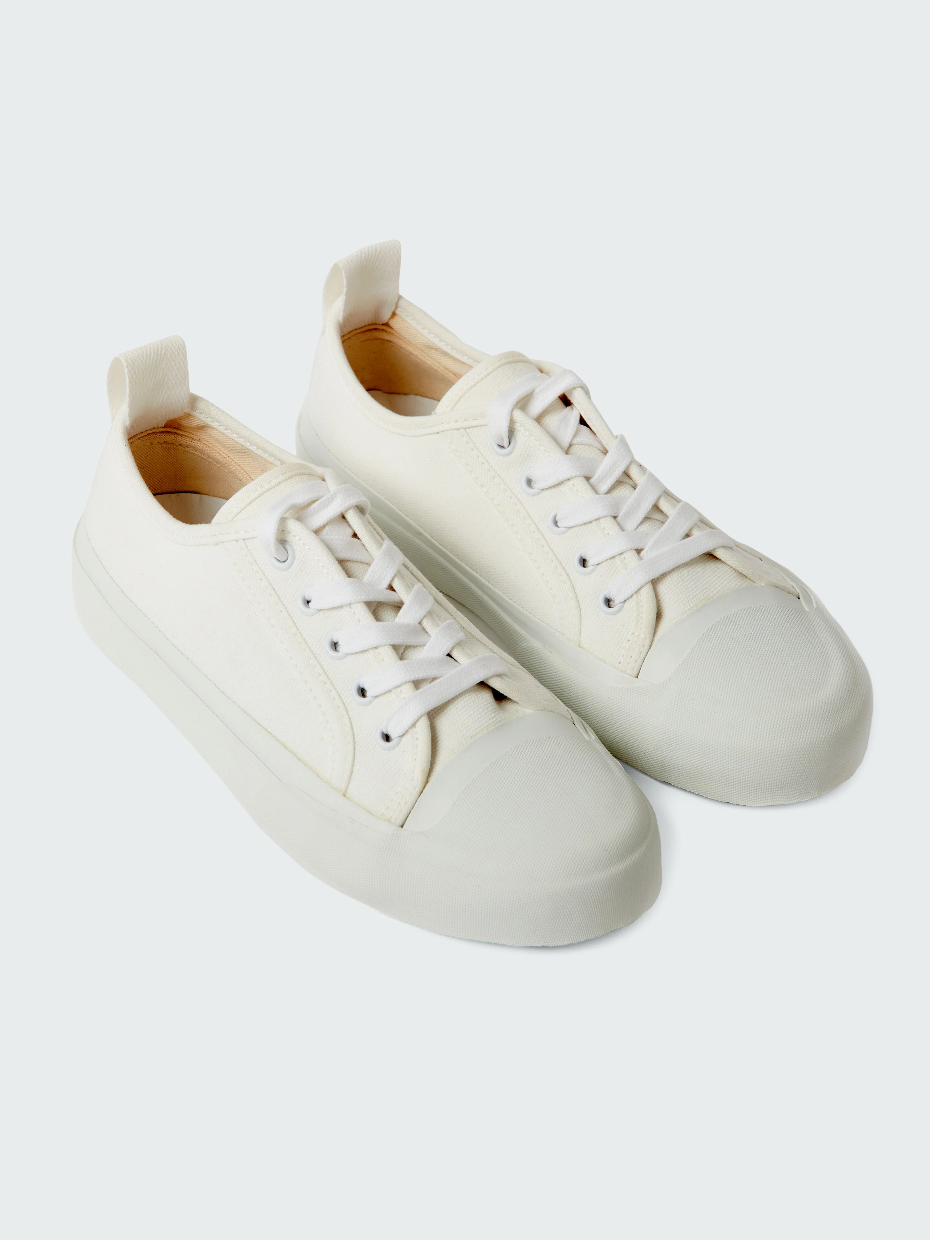 Byrd Canvas Shoe in Cream - Image 4