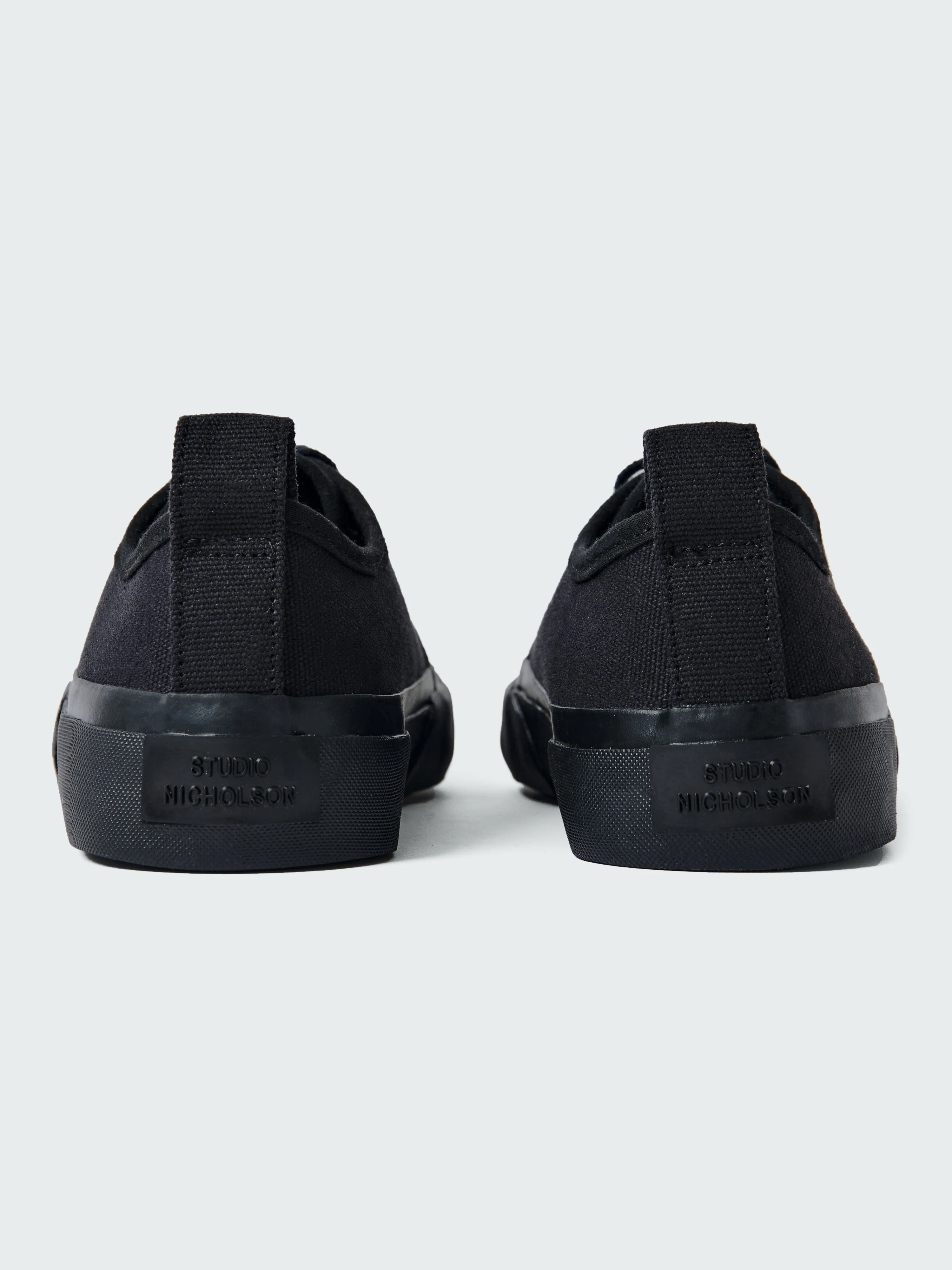 Byrd Canvas Shoe in Darkest Navy - Image 3