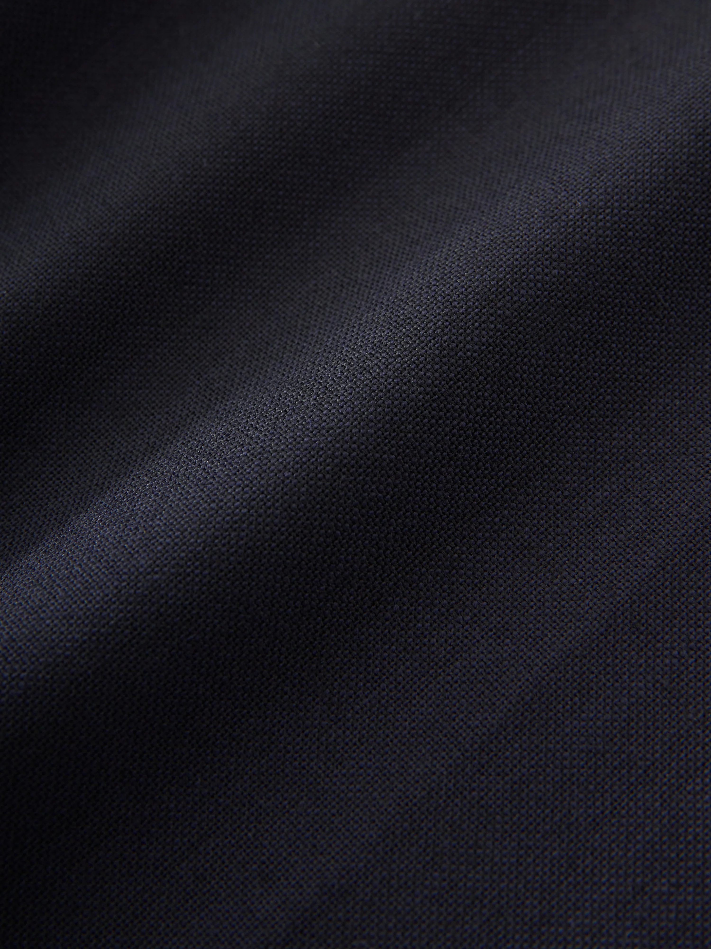 Cabra Tropical Wool Short in Darkest Navy - Image 7