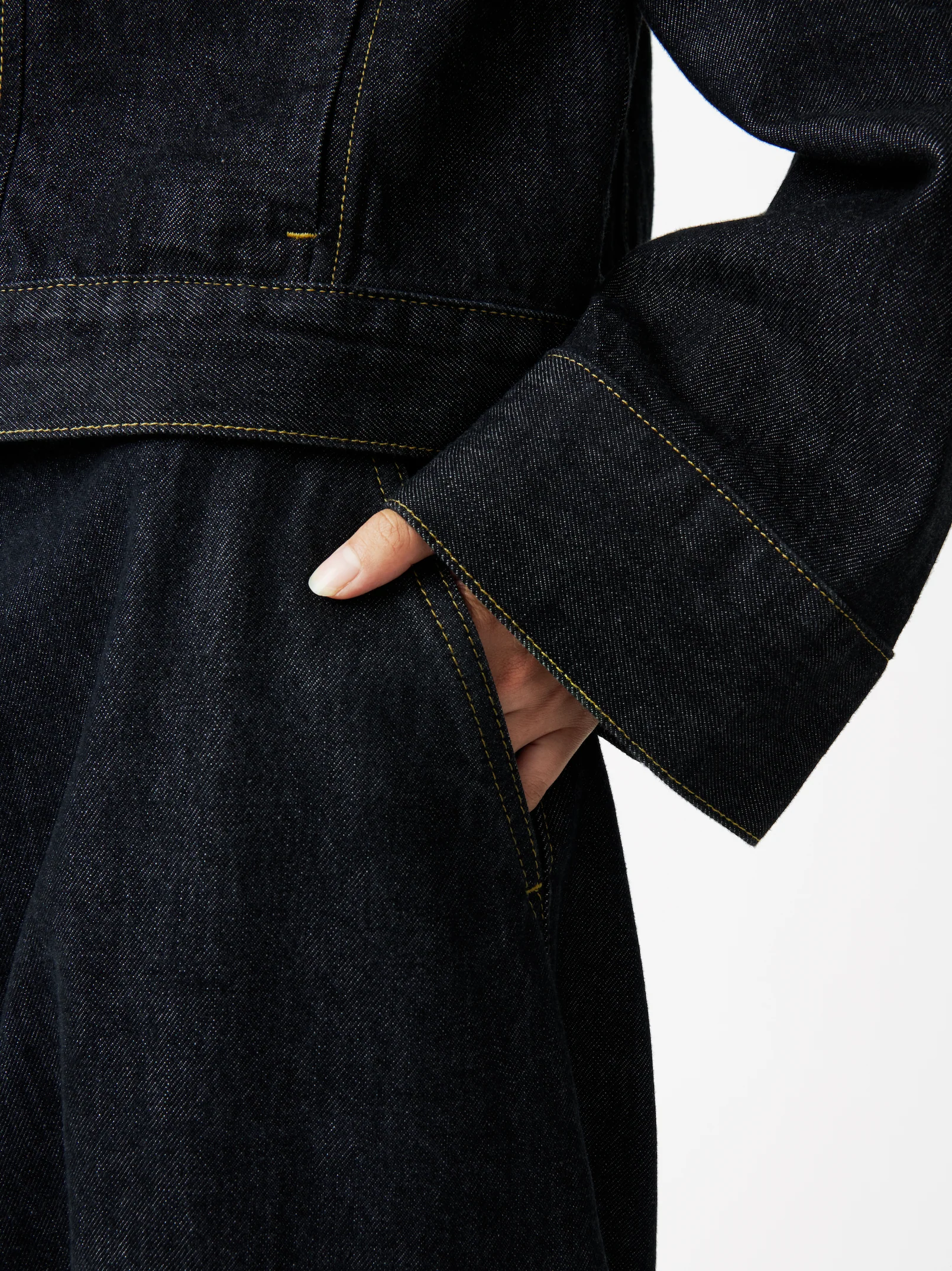 Tahoe Italian Denim Jacket in Black - Image 4