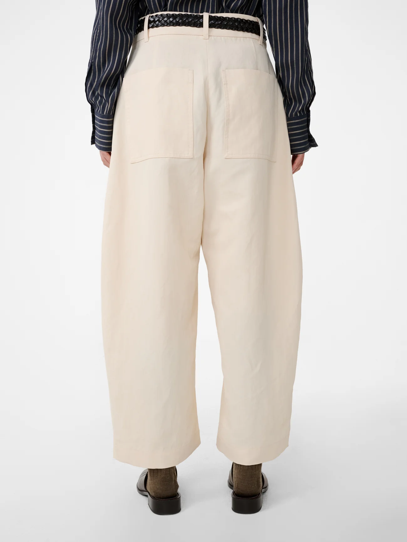 Chalco Linen Pant in Canvas - Image 6