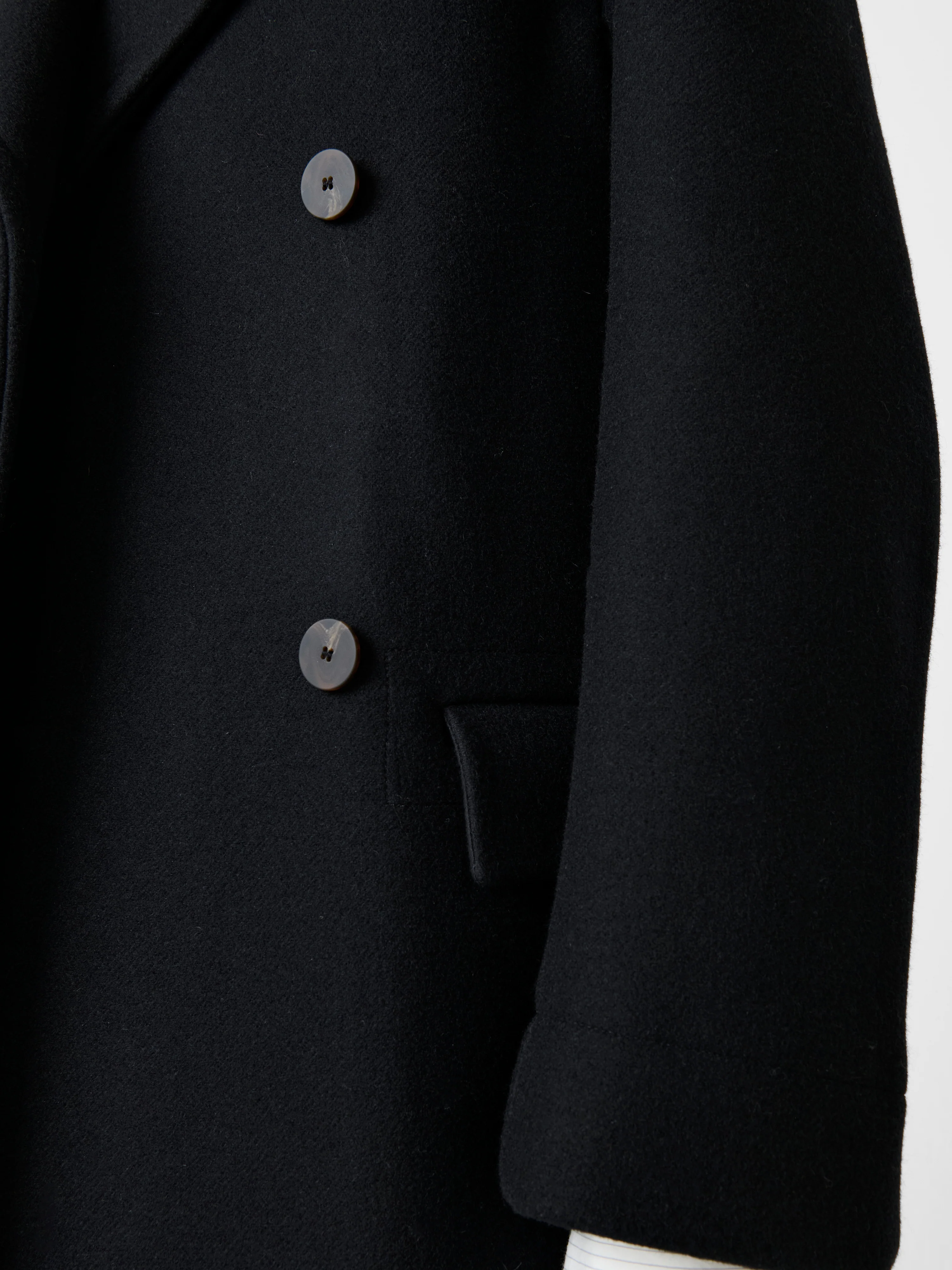 Coles Coat in Black - Image 6