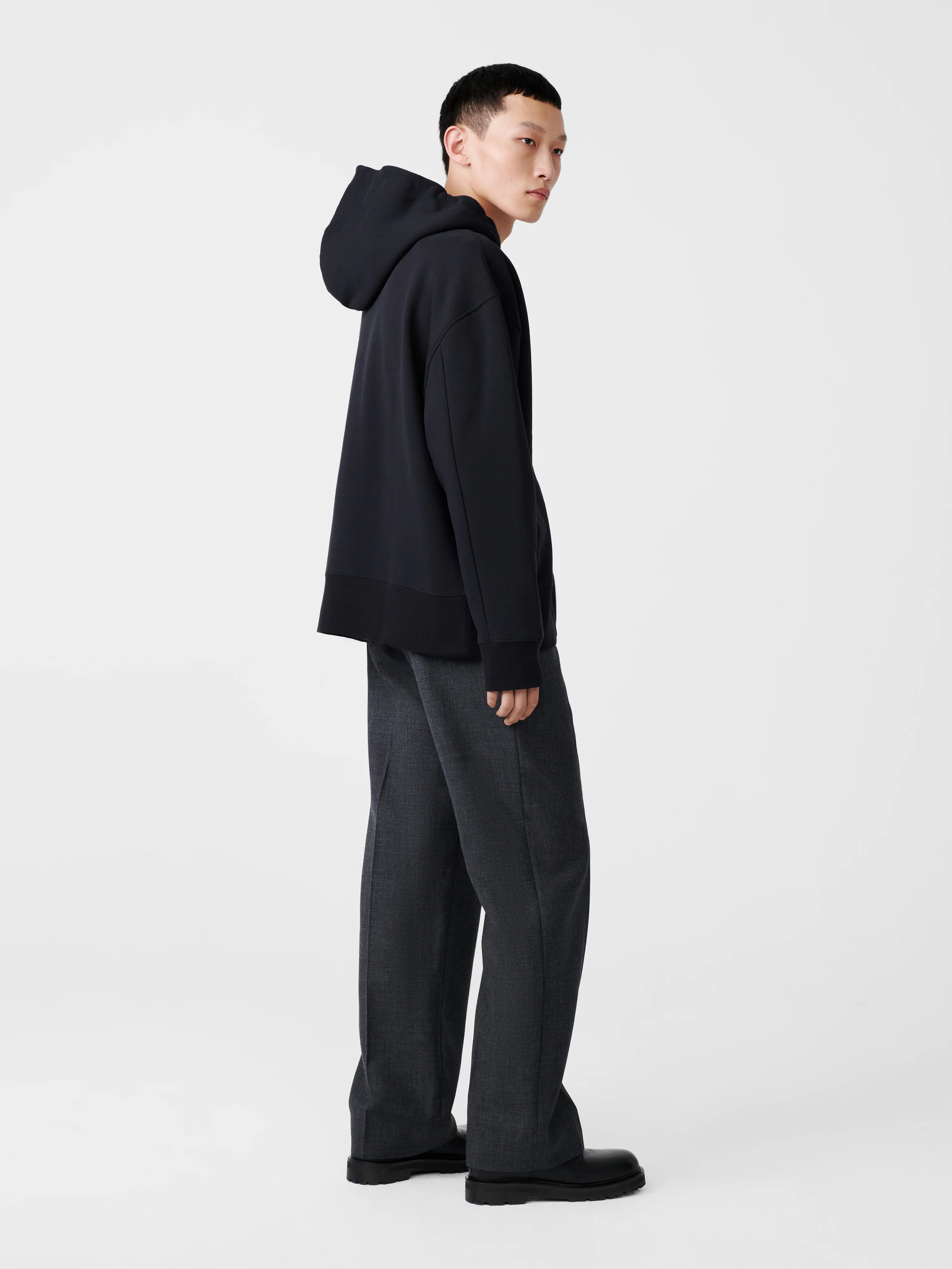 Cova Jersey in Darkest Navy - Image 4