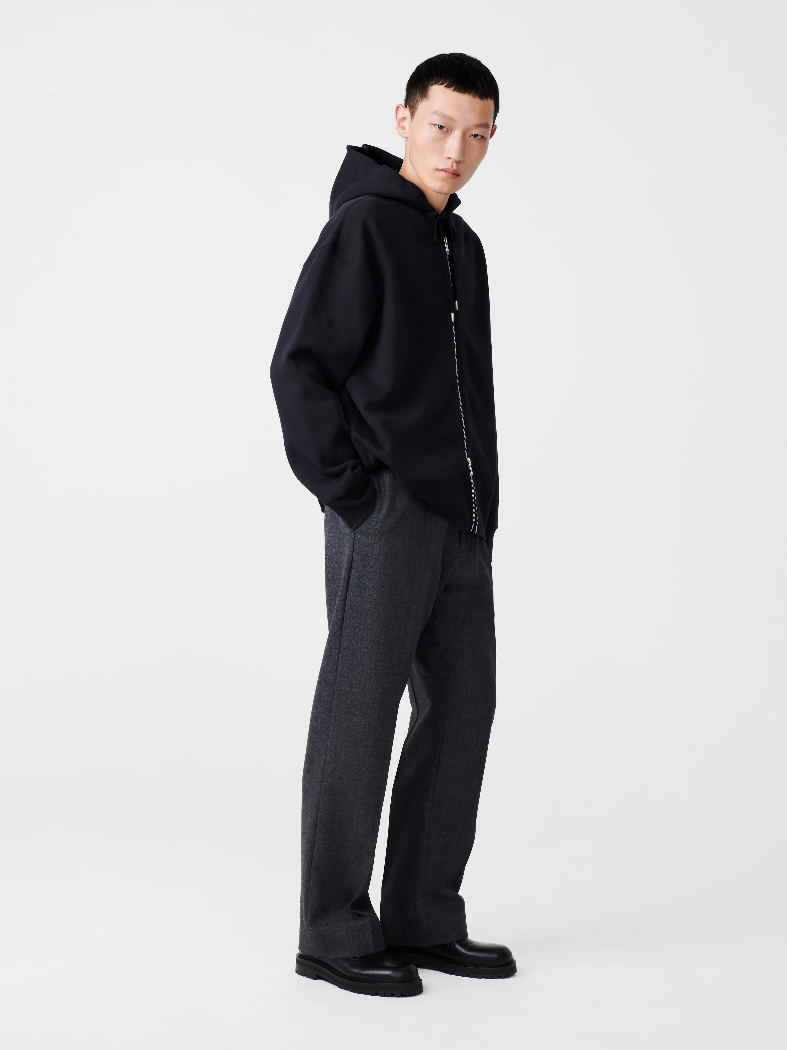 Cova Jersey in Darkest Navy - Image 6