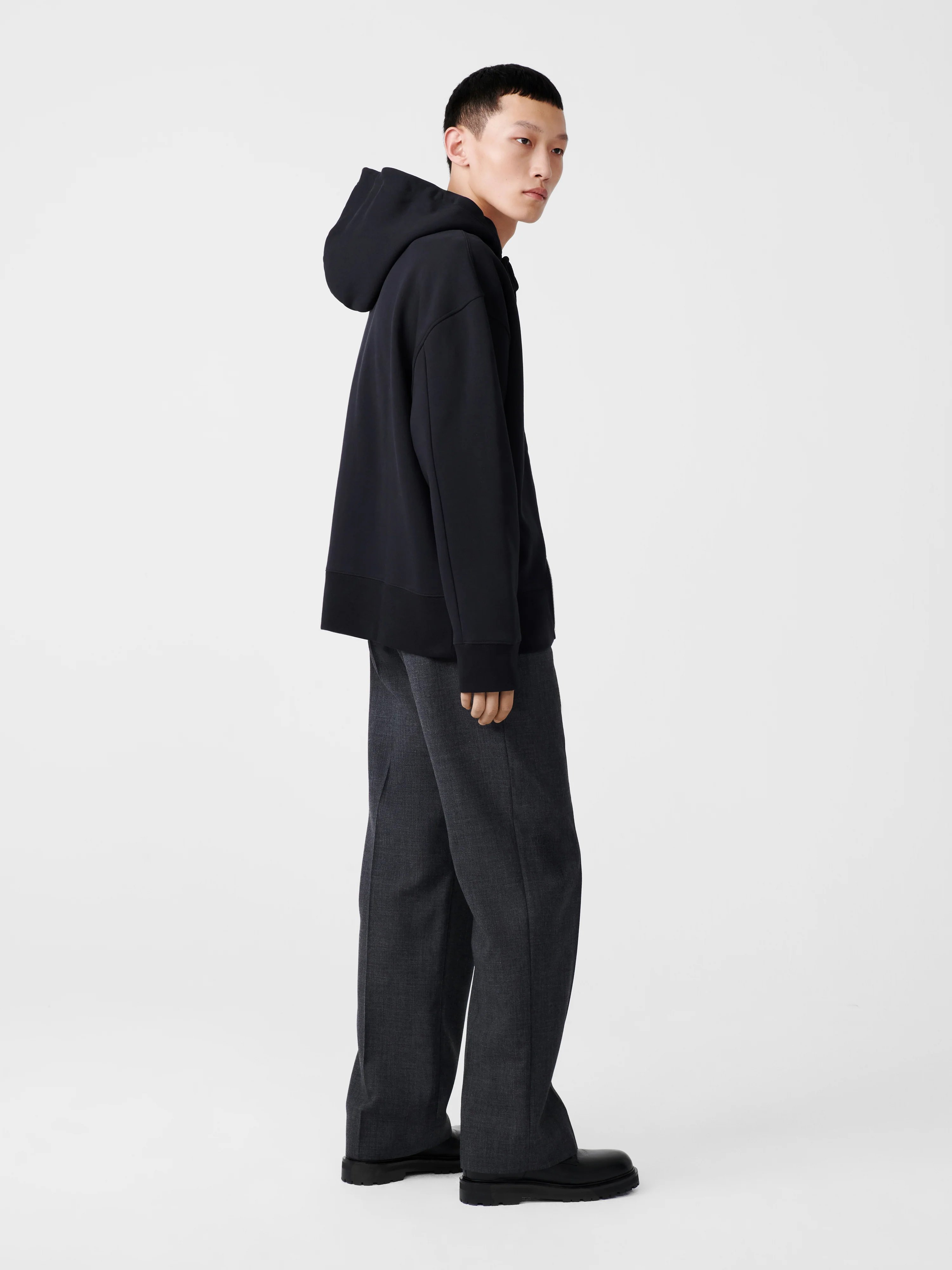 Cova Jersey in Darkest Navy - Image 7