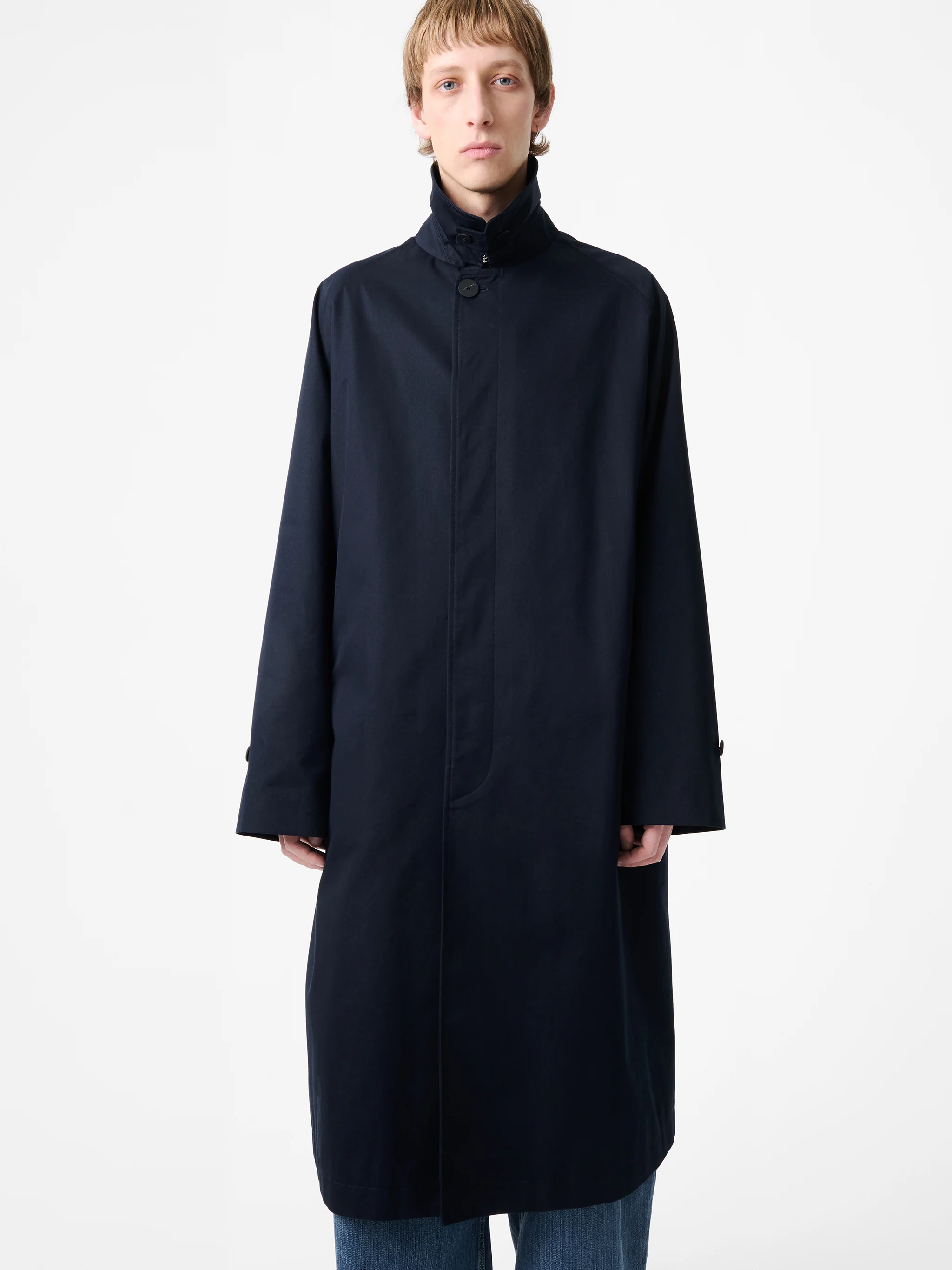 Crowe Coat in Darkest Navy - Image 6