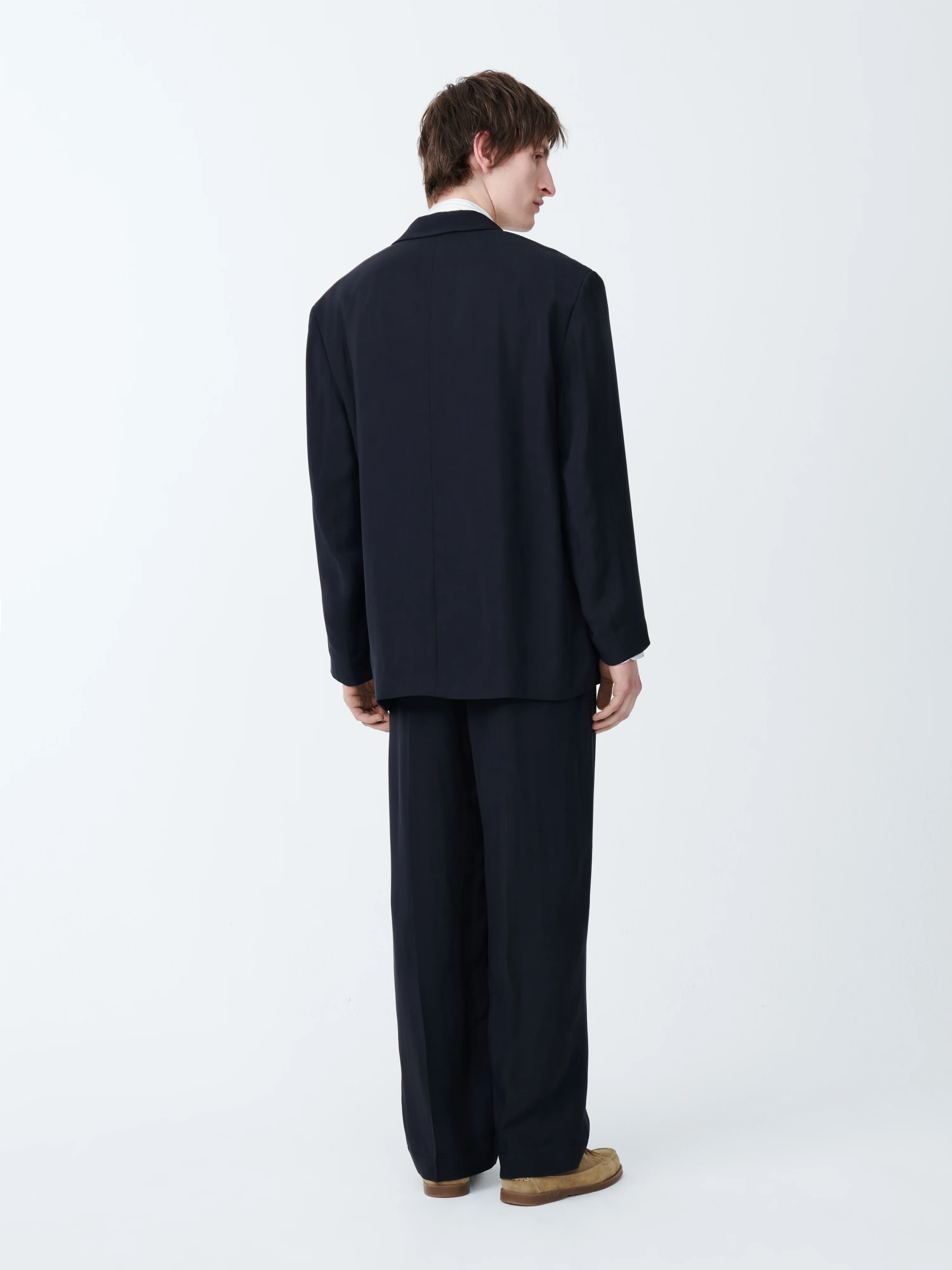 Daburu Jacket in Darkest Navy - Image 4