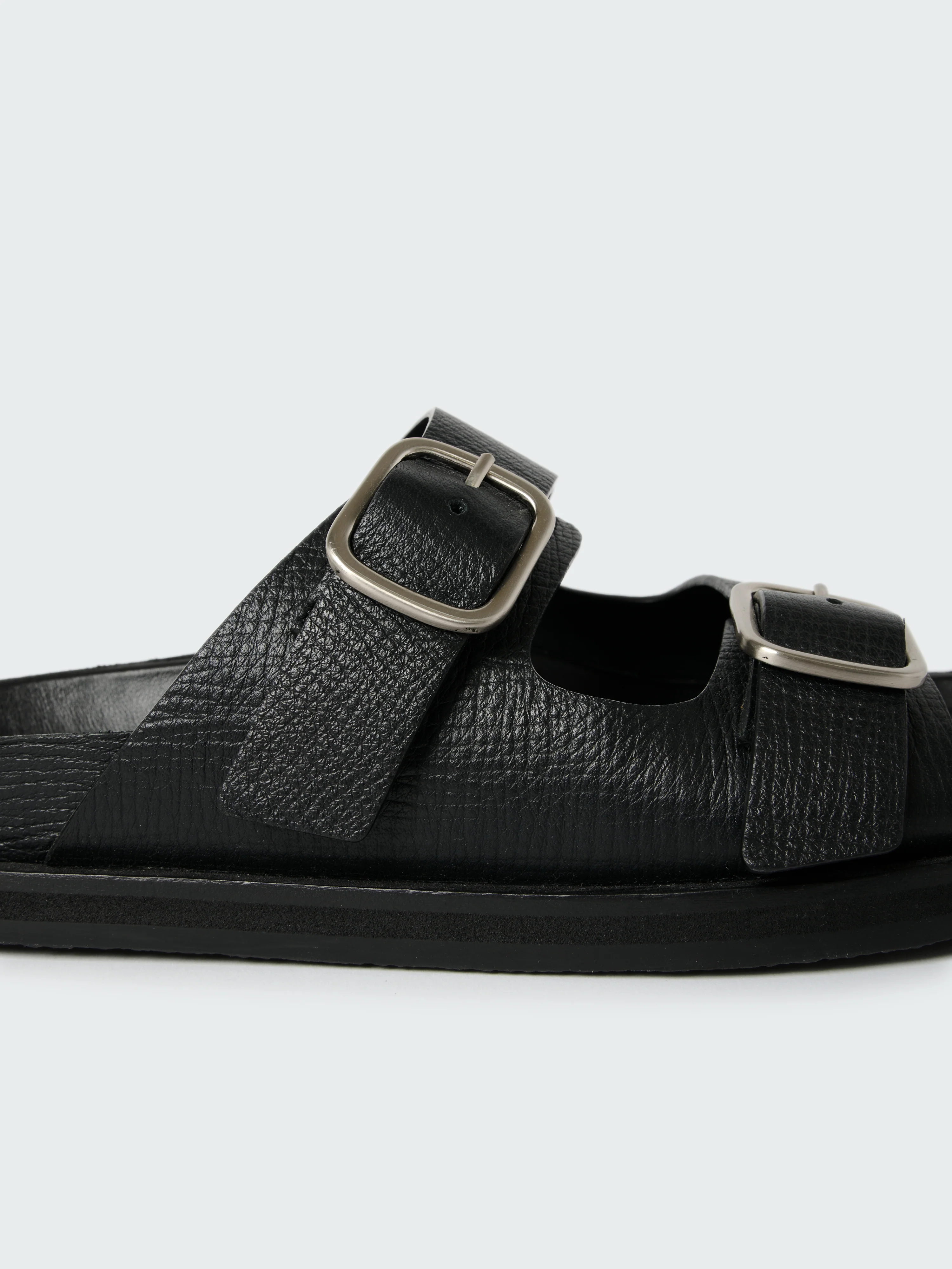 Denver Leather Sandal in Black - Image 5