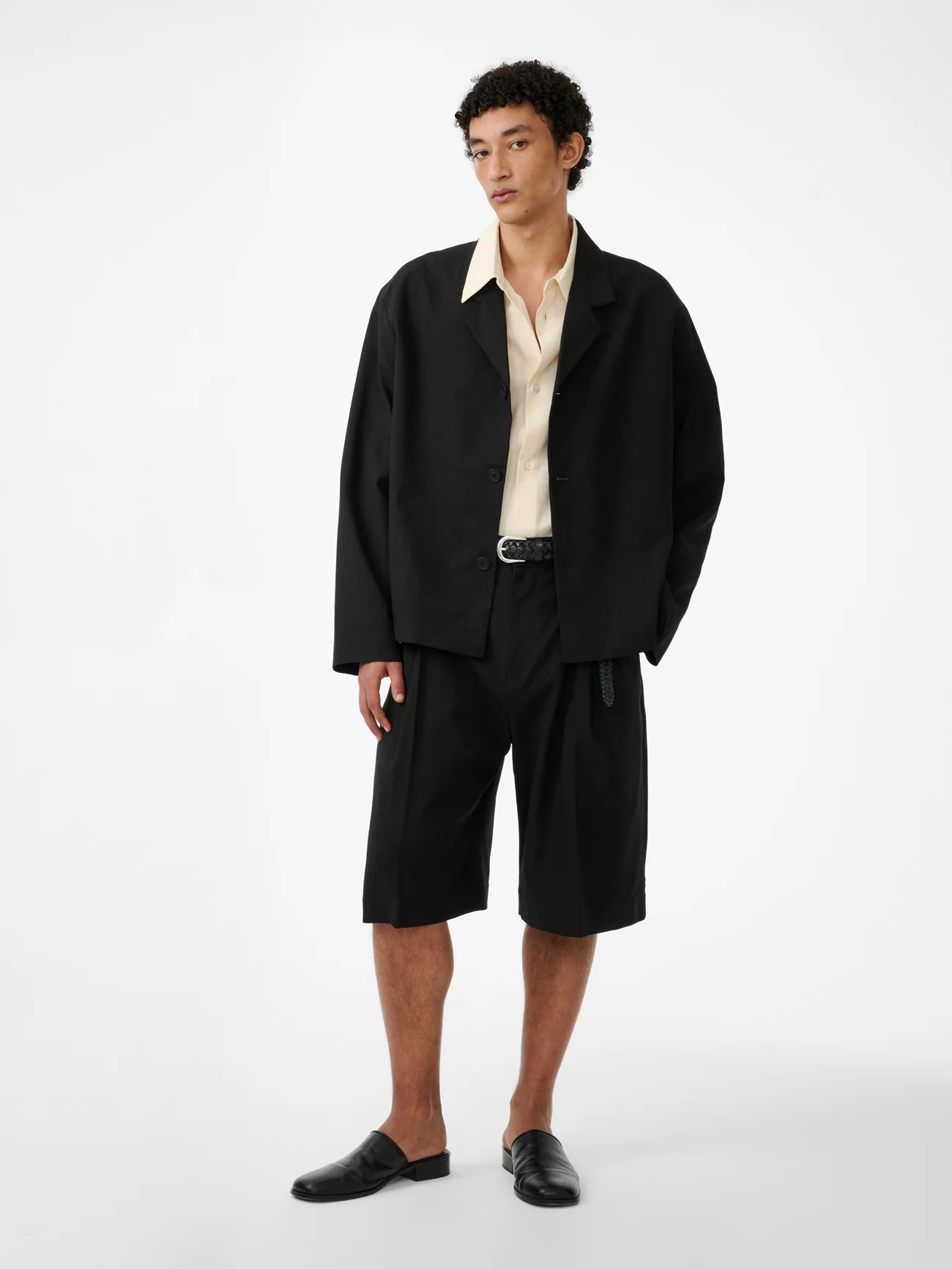 Ferro Jacket in Black - Image 3