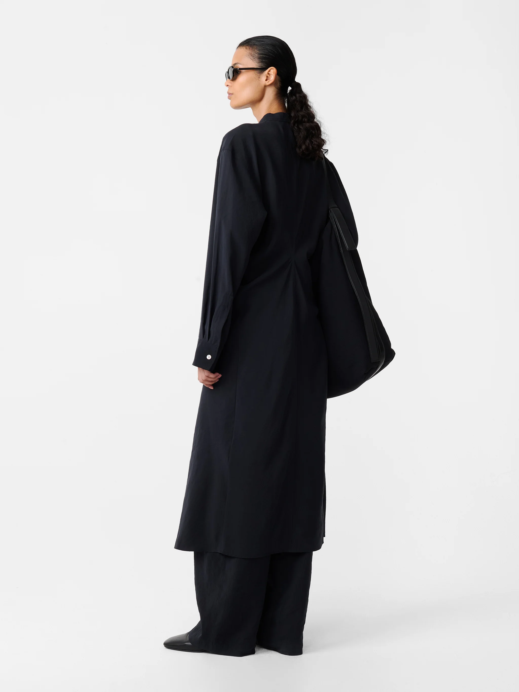 Fiore Dress in Darkest Navy - Image 7