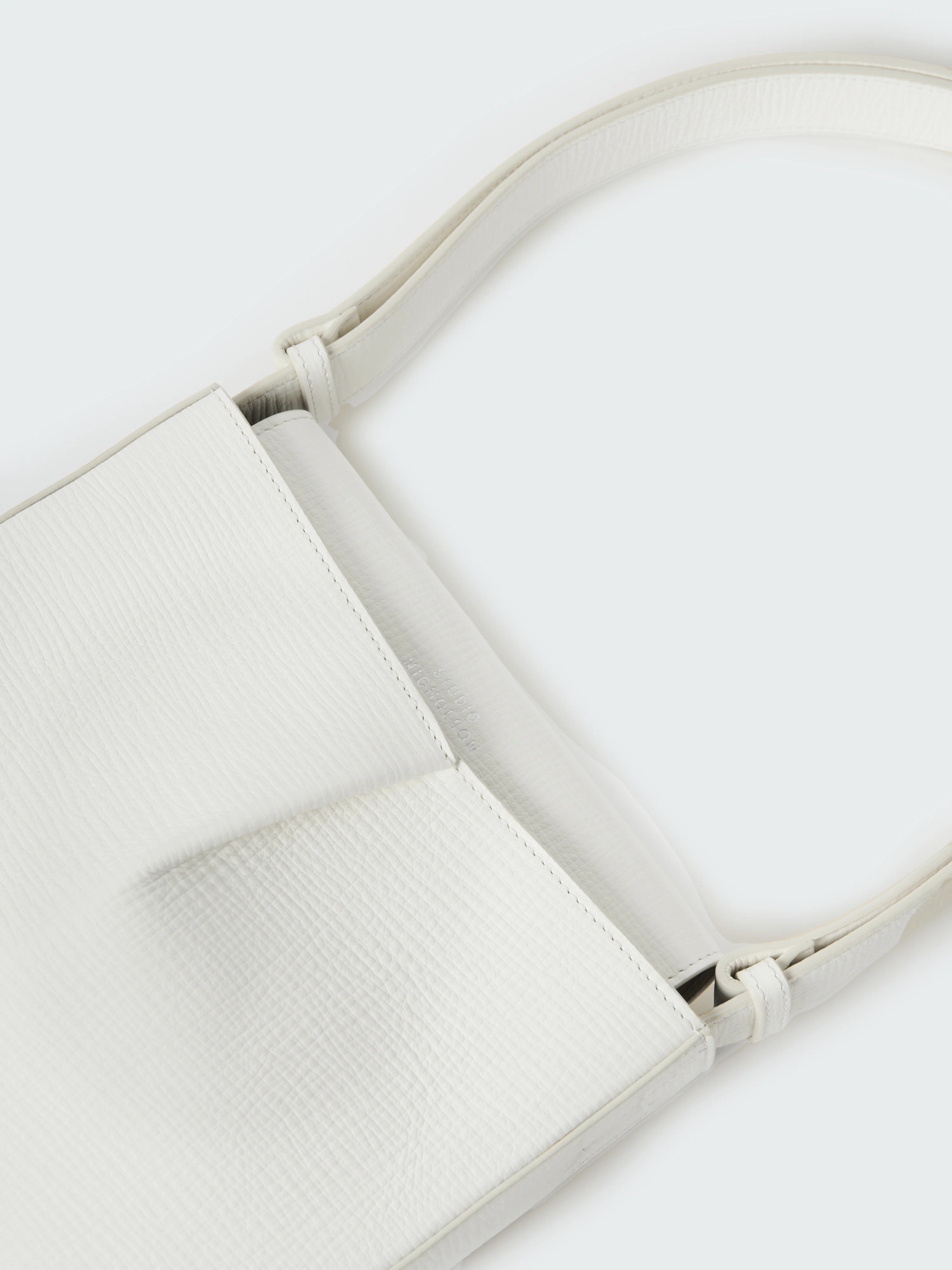 Fortuna Leather Bag in Parchment - Image 6