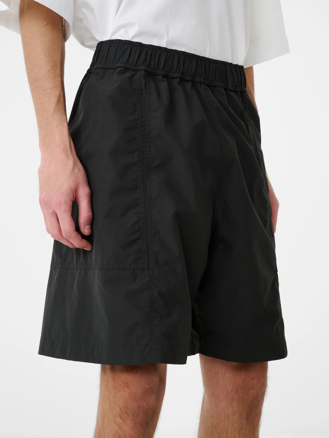 Galo Short in Coal - Image 5
