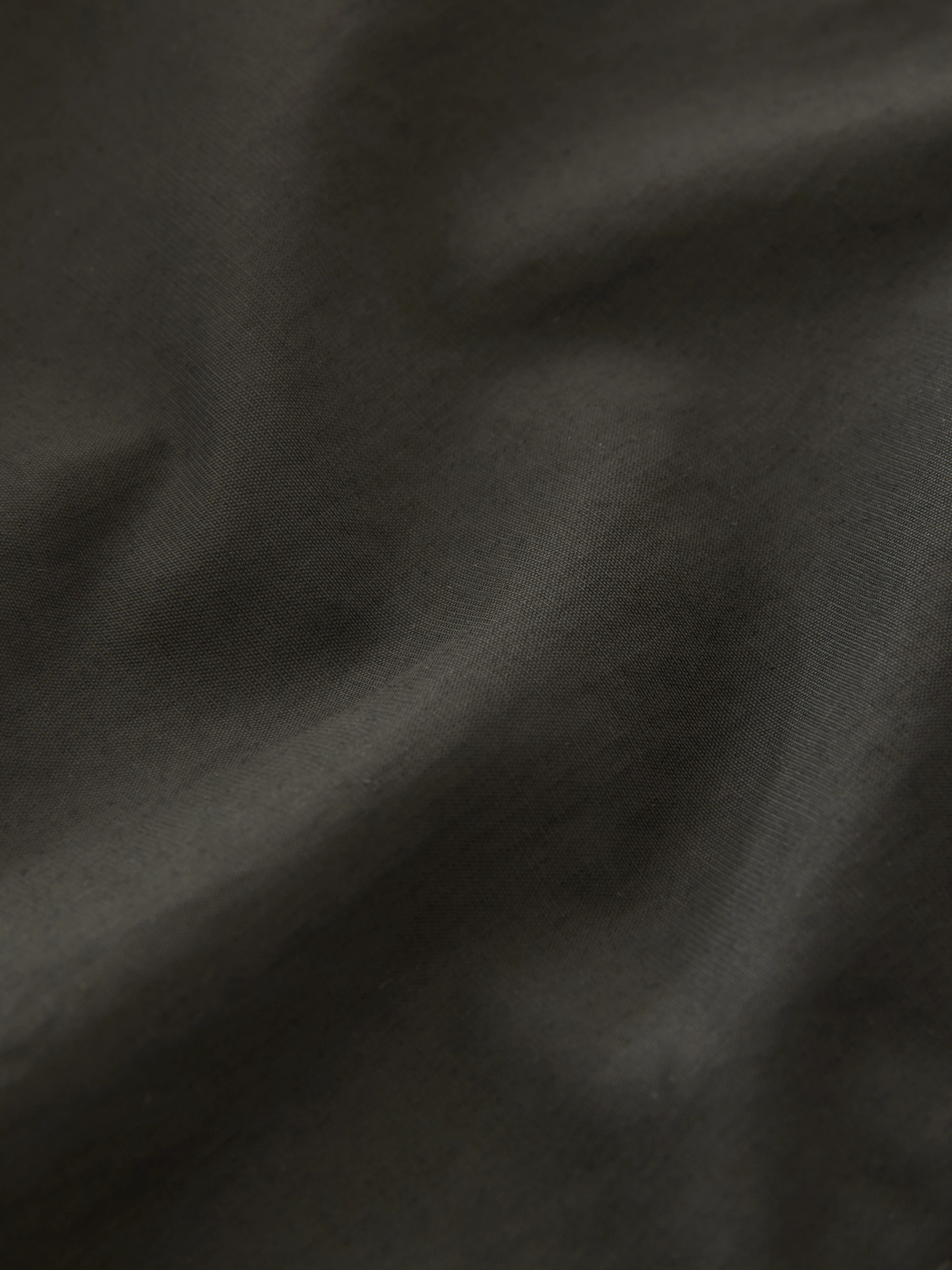Galo Short in Coal - Image 9