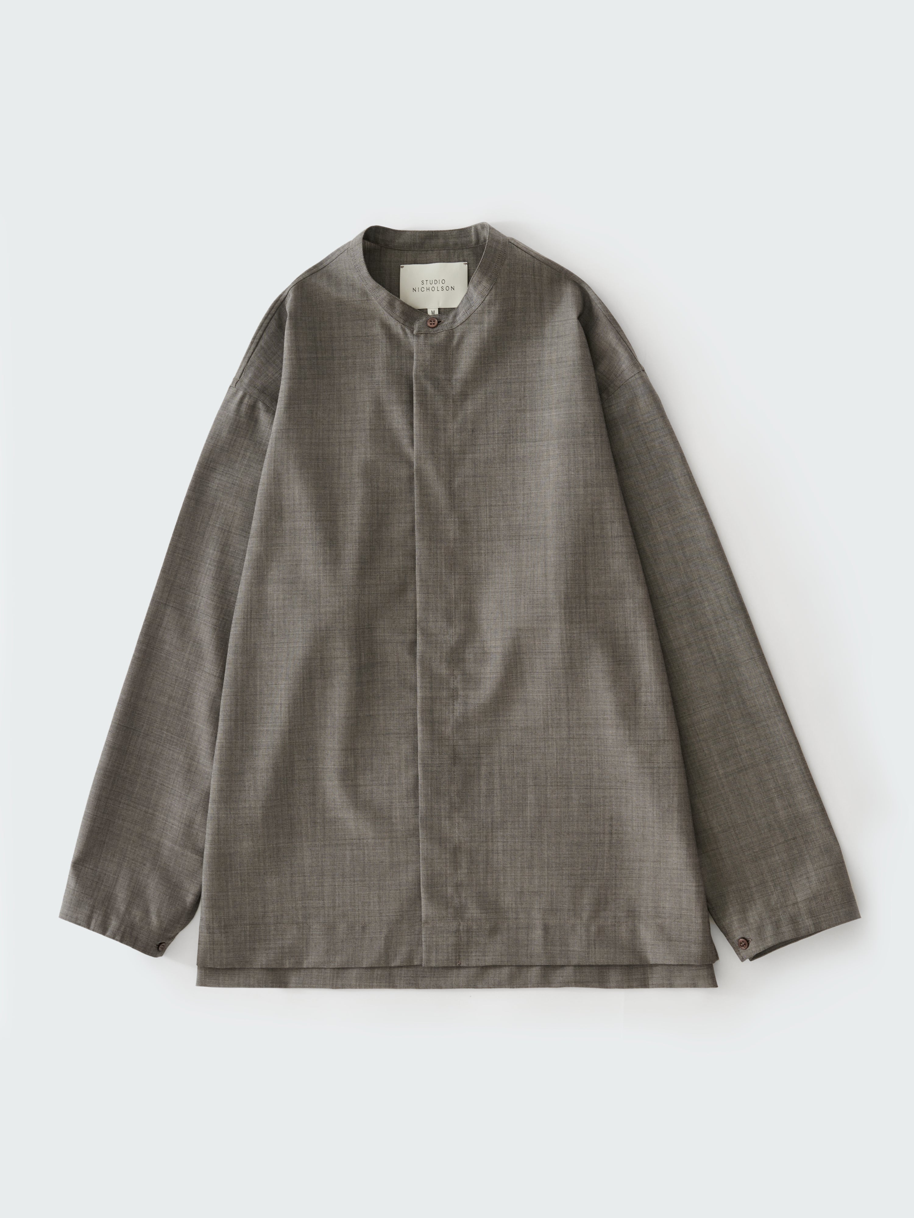Karst Shirt in Warm Grey - Image 8