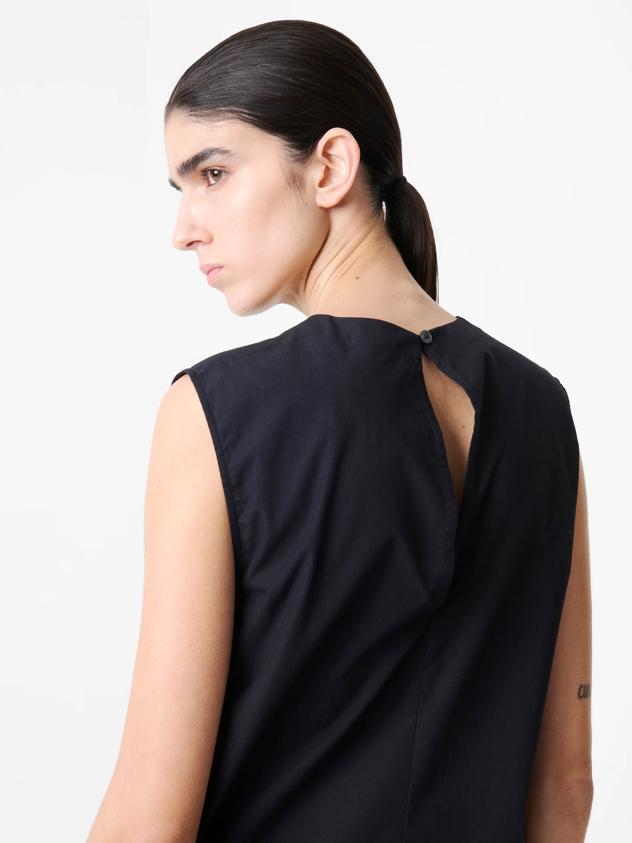 Knep Dress in Darkest Navy - Image 6