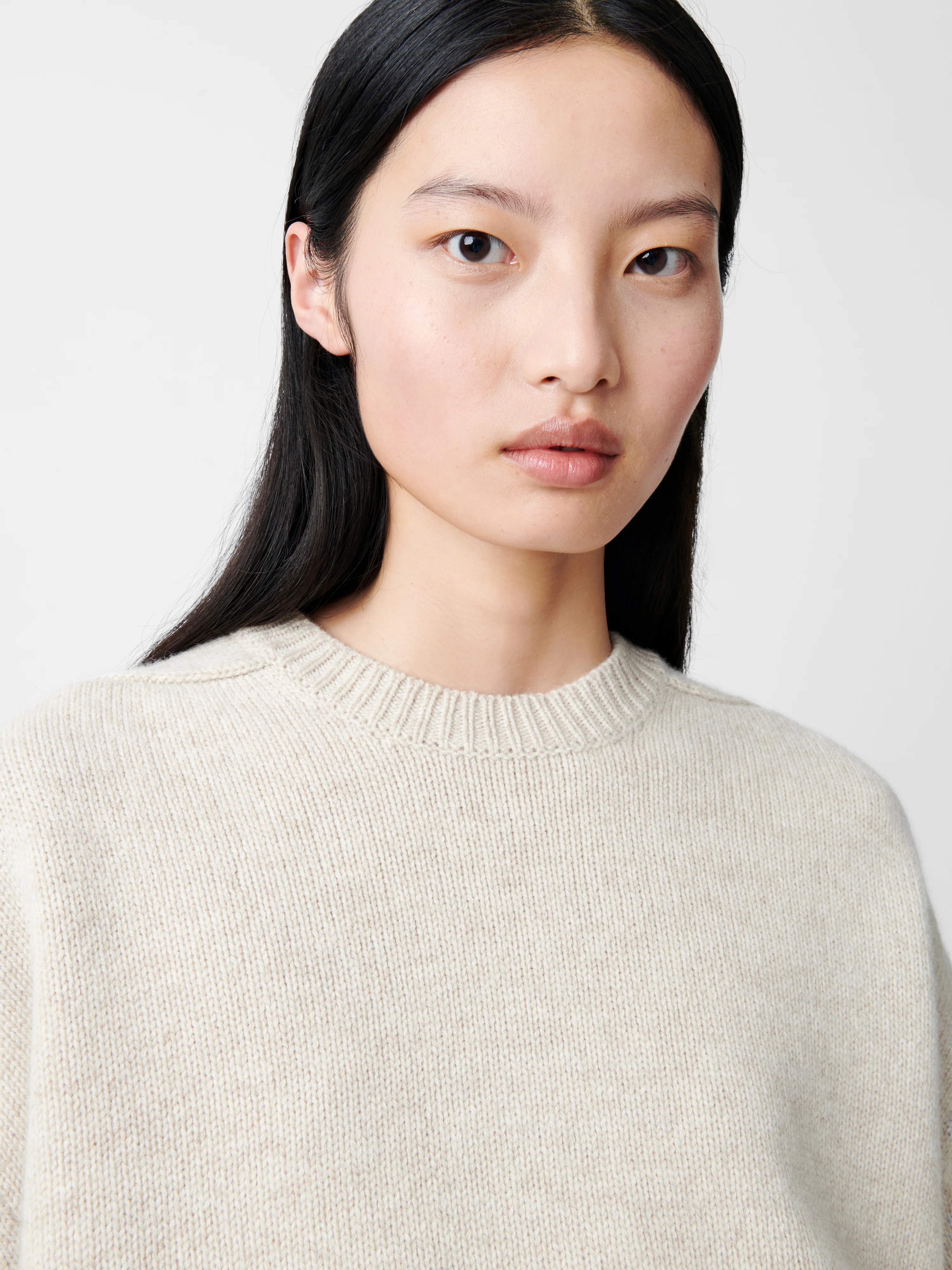 Lago Knit in Linen - Image 6
