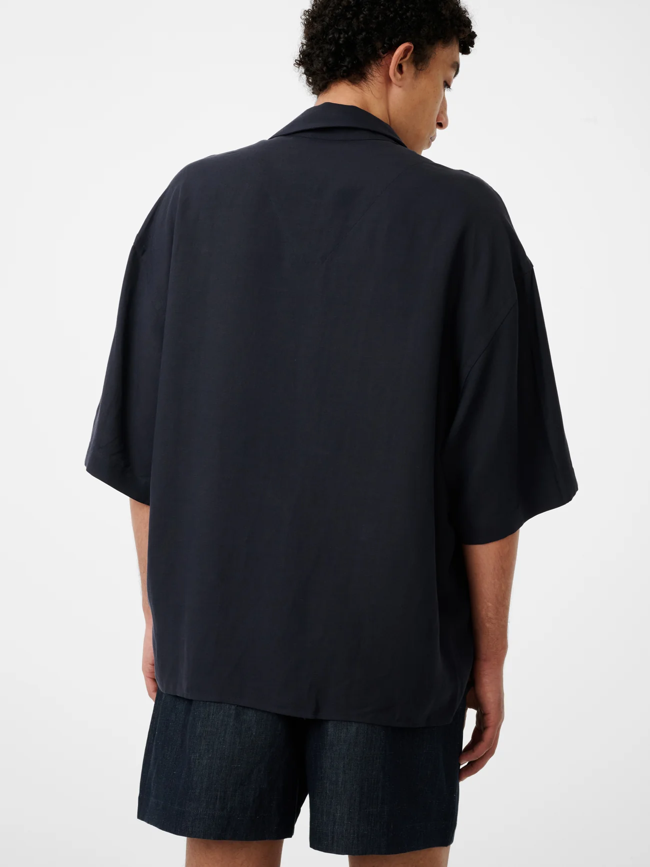 Lemmer Shirt in Darkest Navy - Image 5