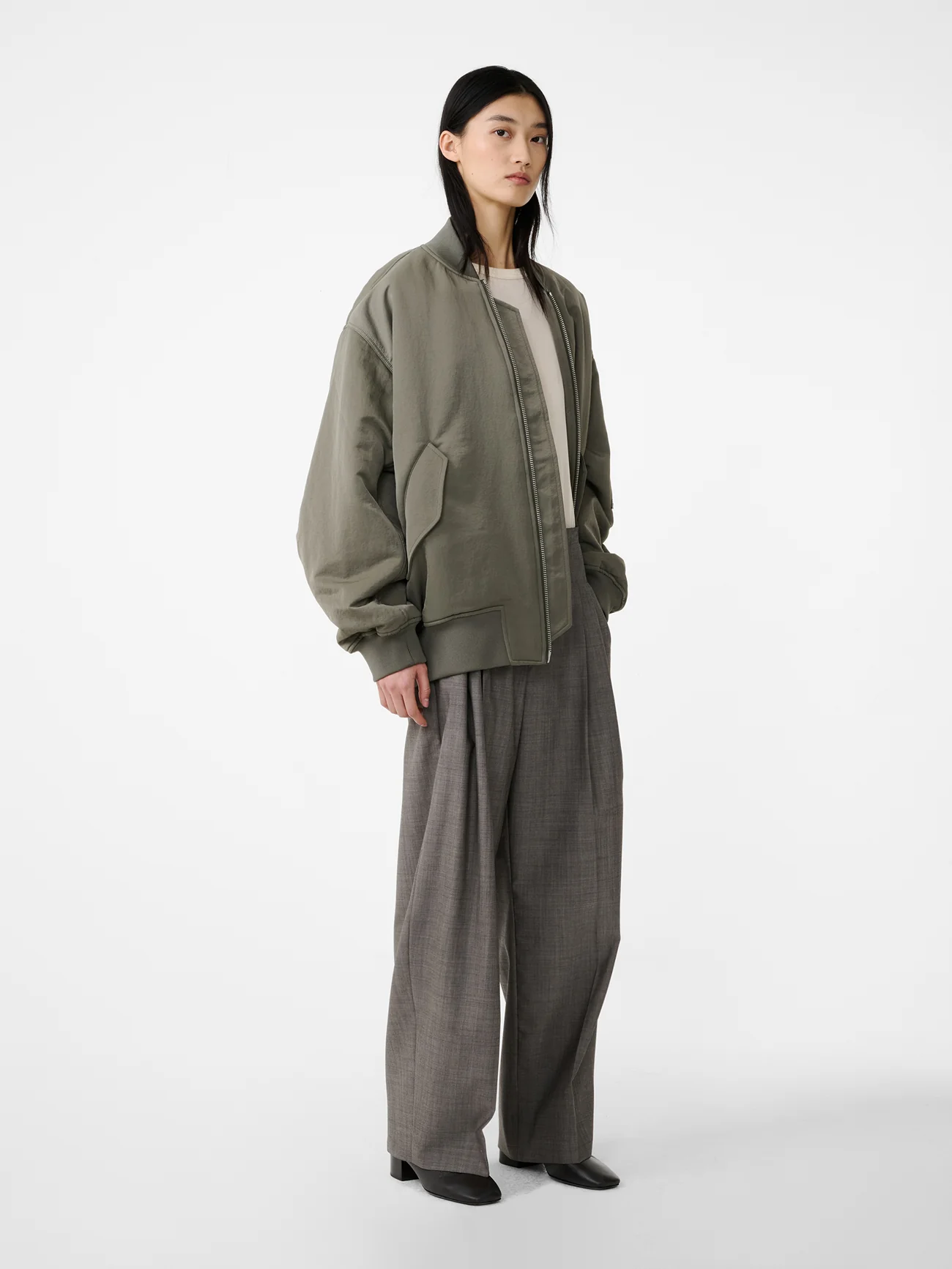 Leroy Jacket in Sage - Image 4
