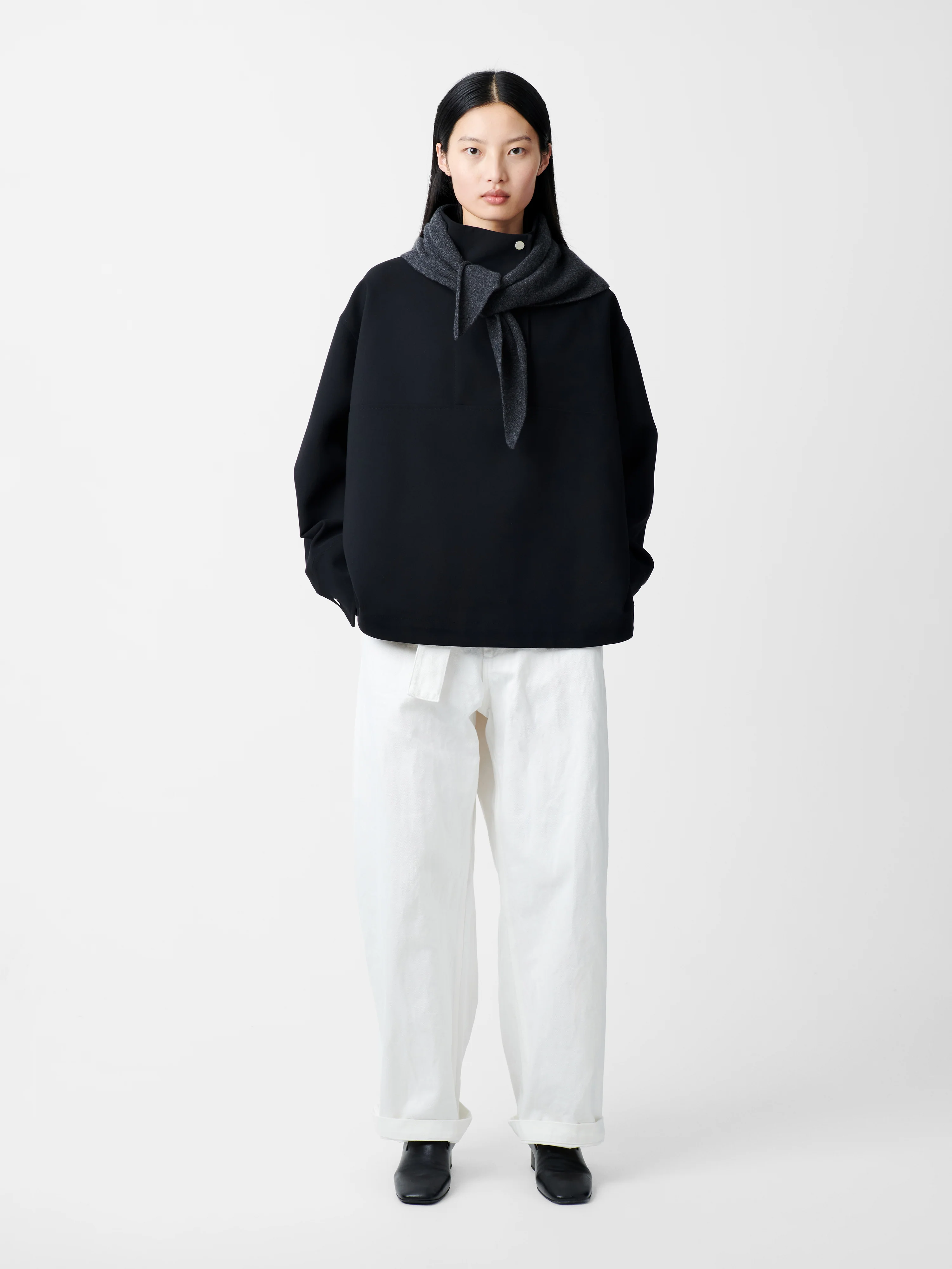 Loder Jacket in Black