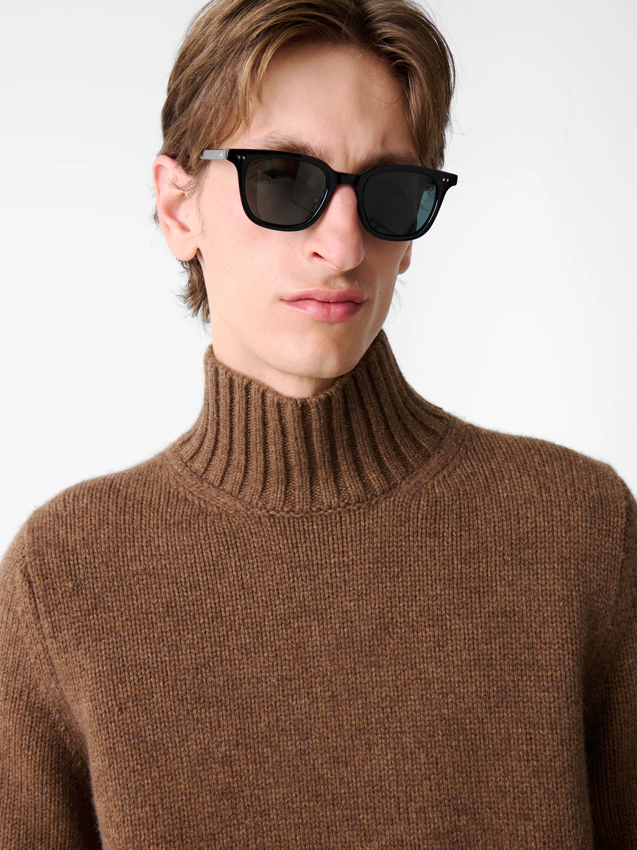 Loris Knit in Caramel - Image 6
