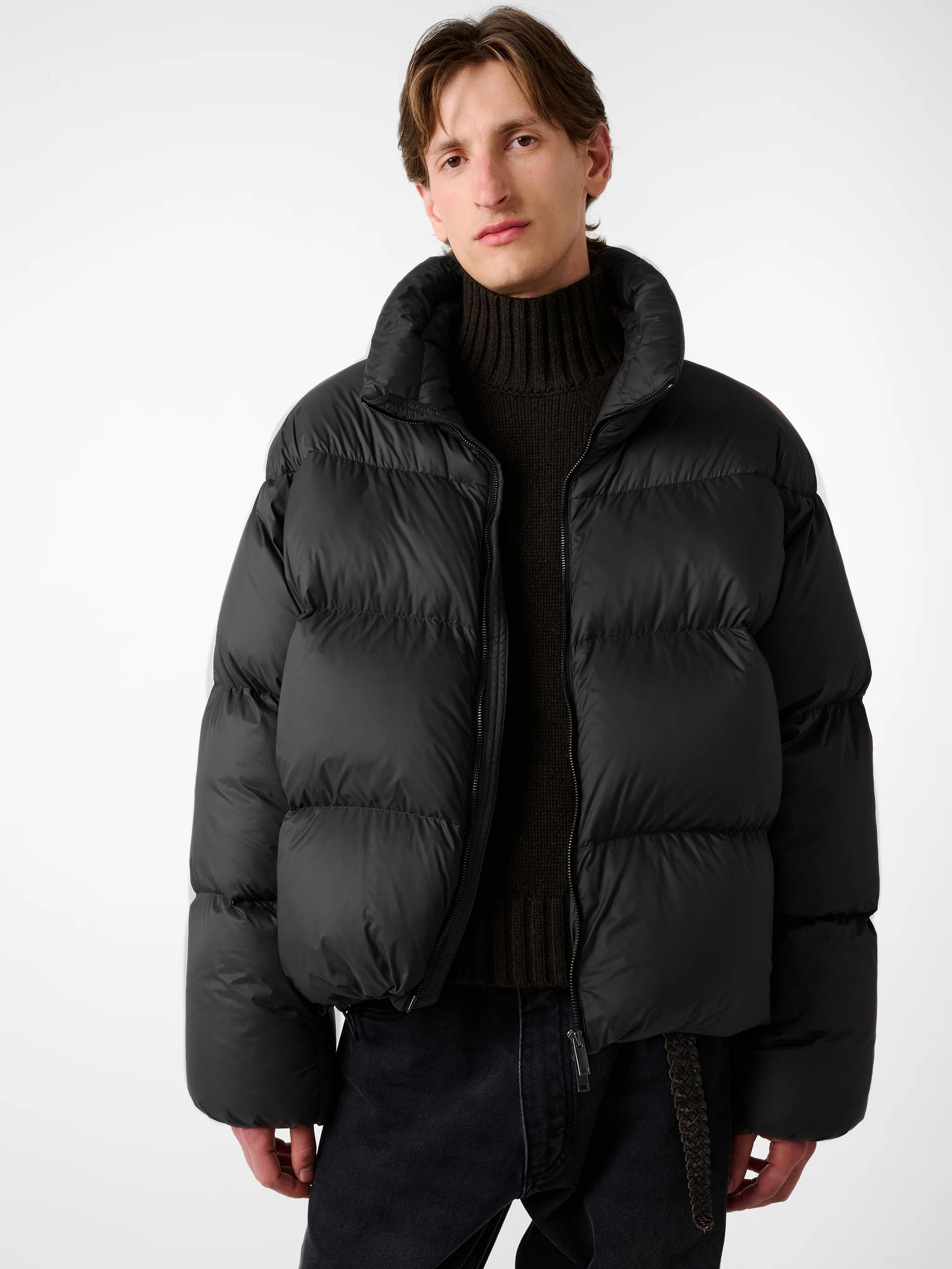 Massey Puffer Jacket in Black - Image 7