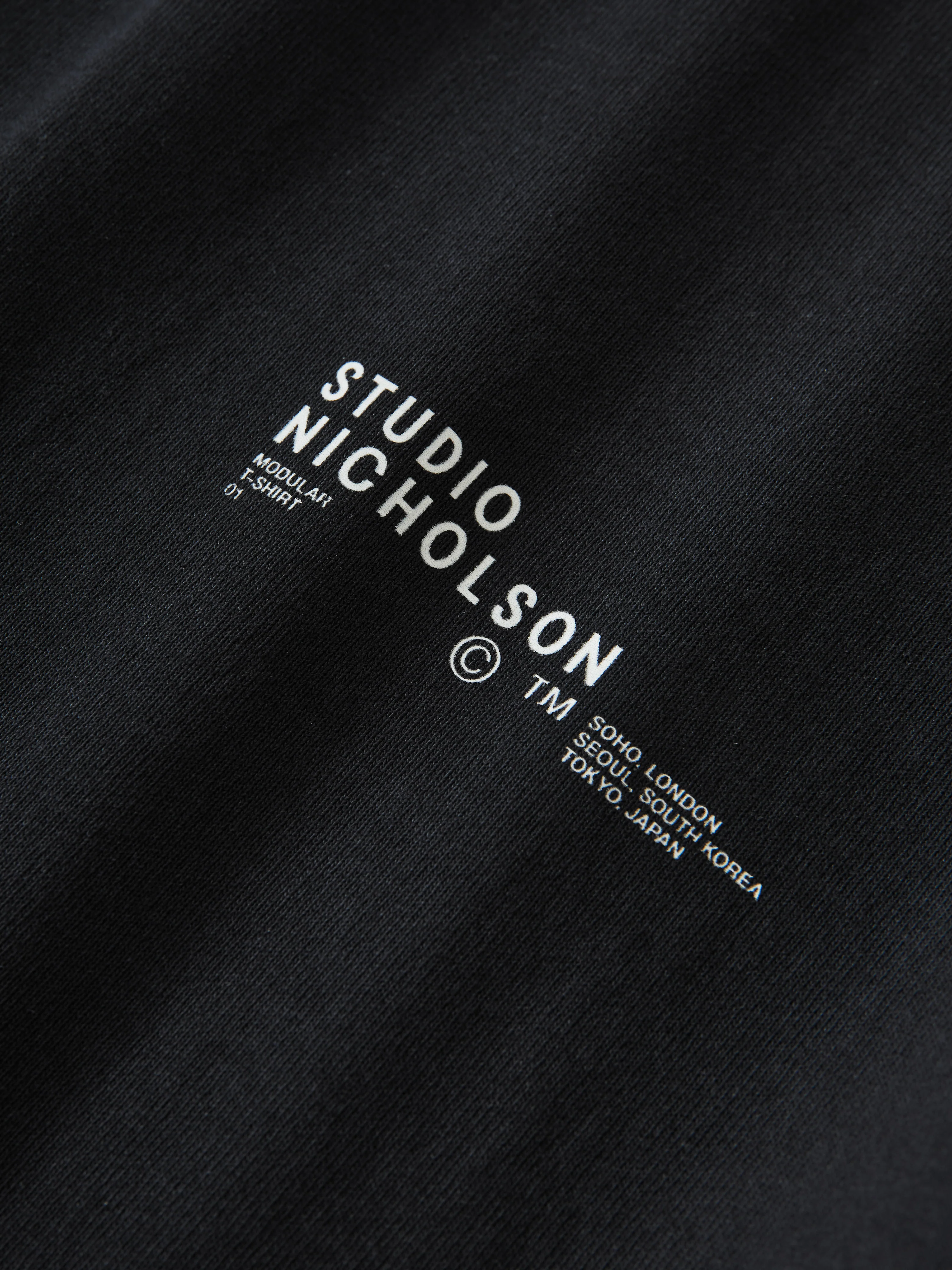 Module T-Shirt in Black - Image 8