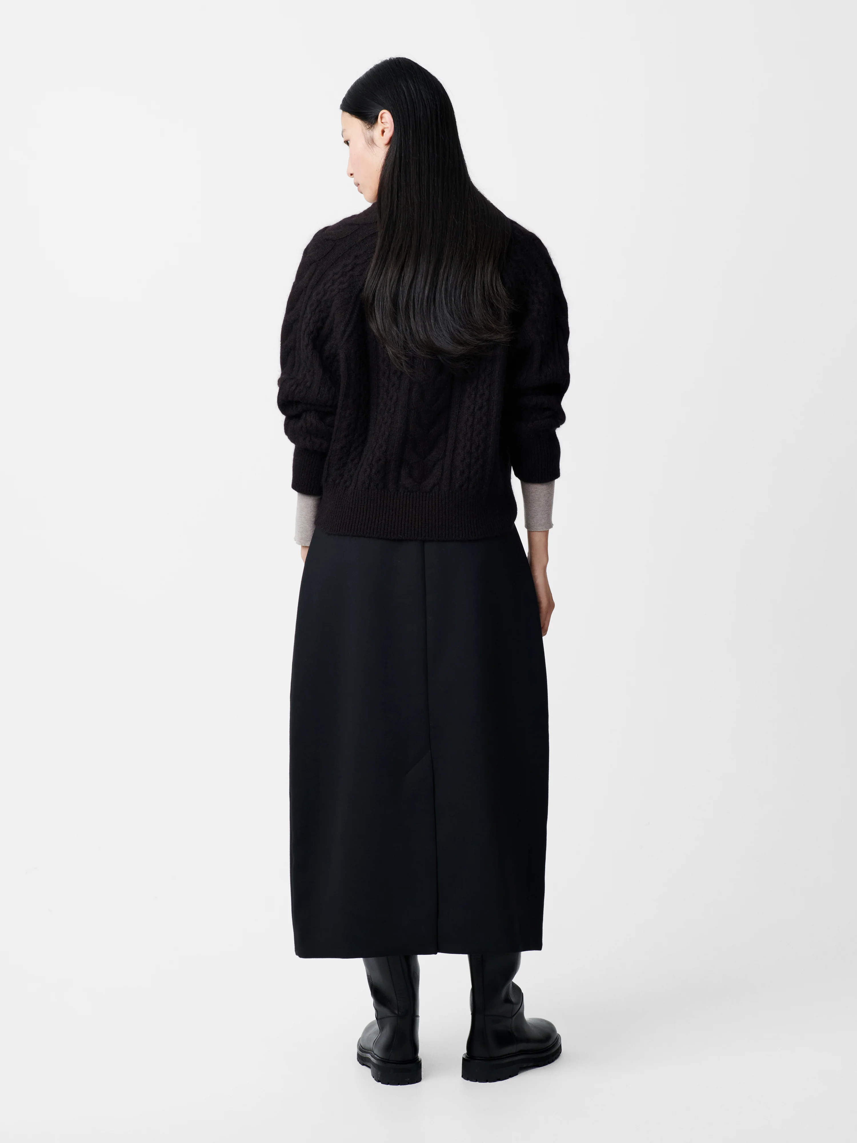 Molve Knit in Espresso - Image 5