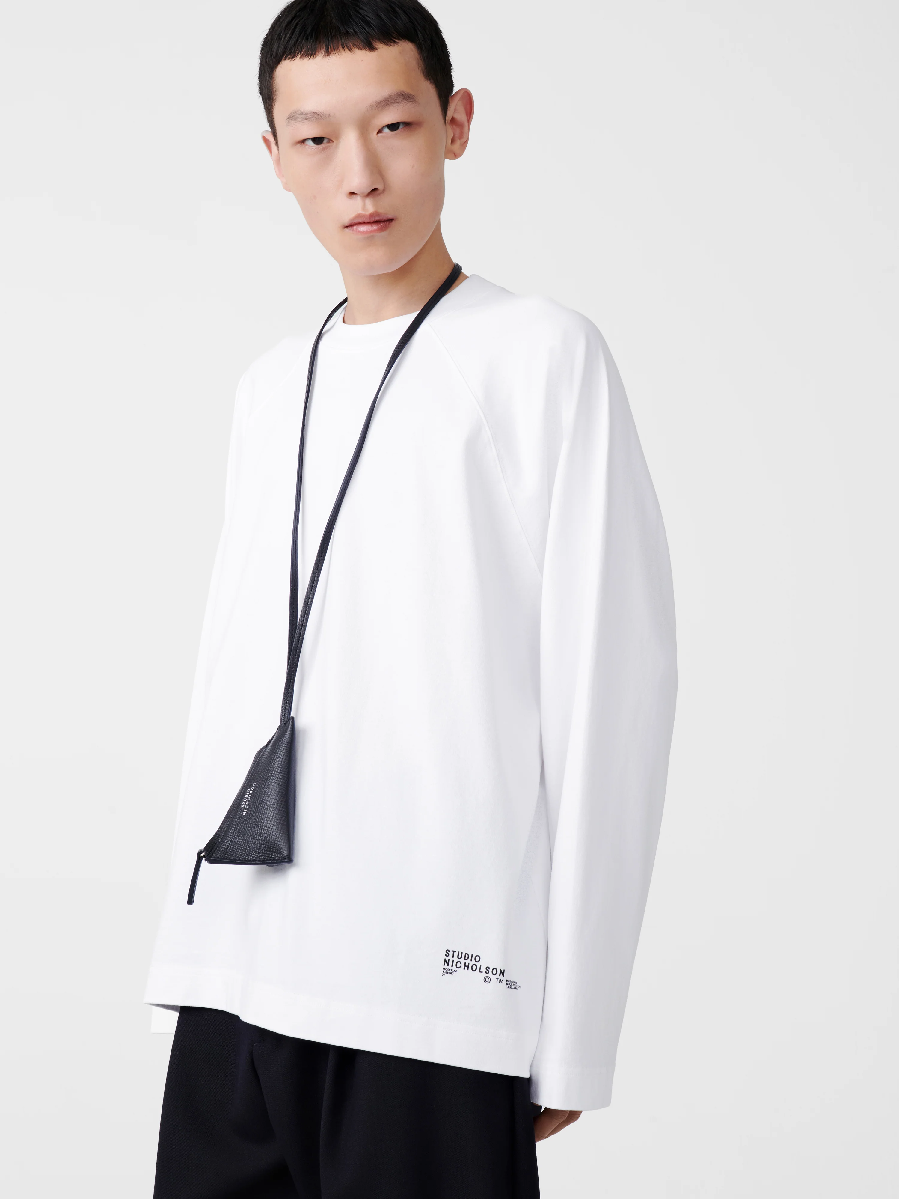 Platt T-Shirt in White - Image 5