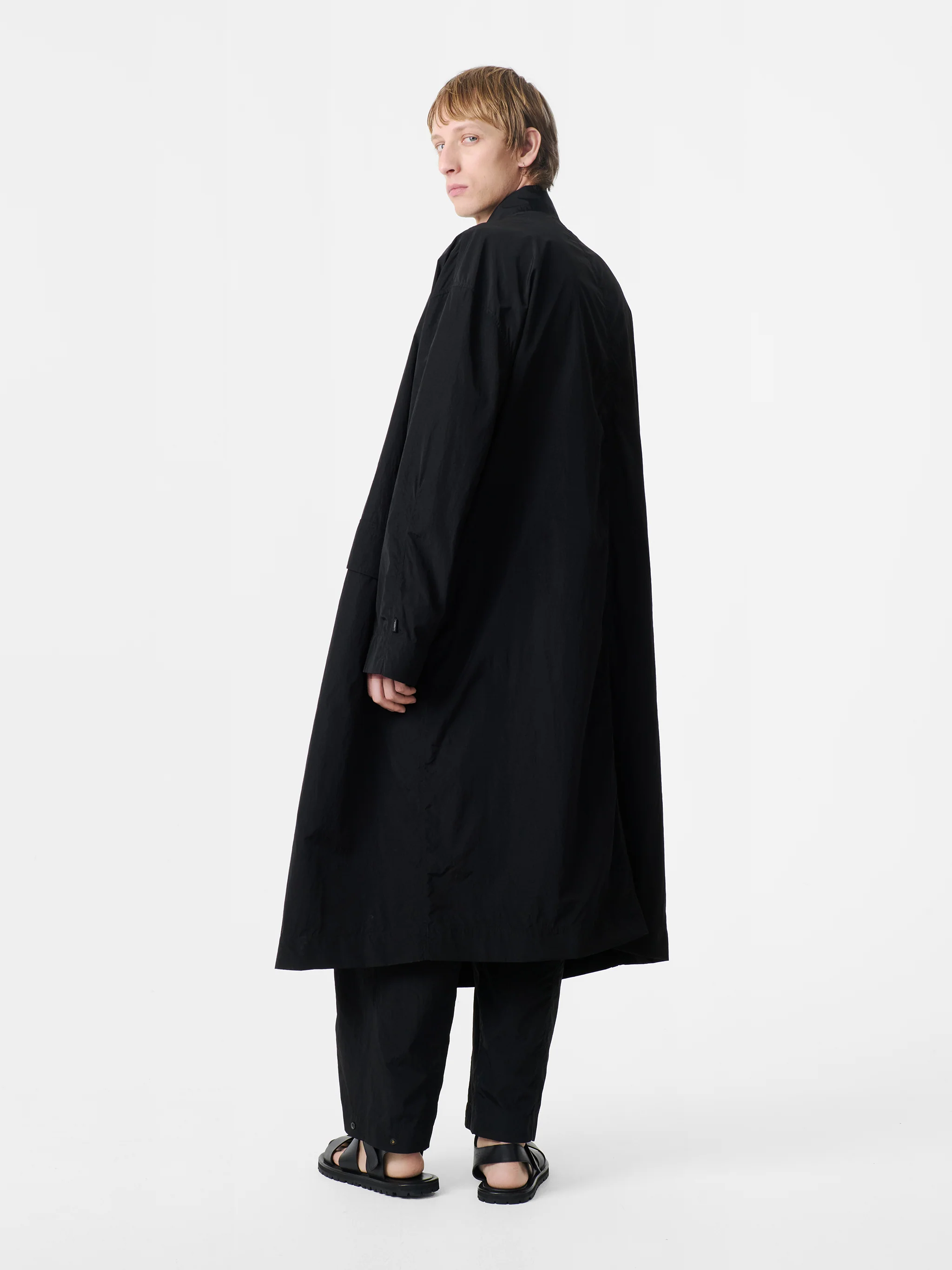 Rizz Coat in Black - Image 4