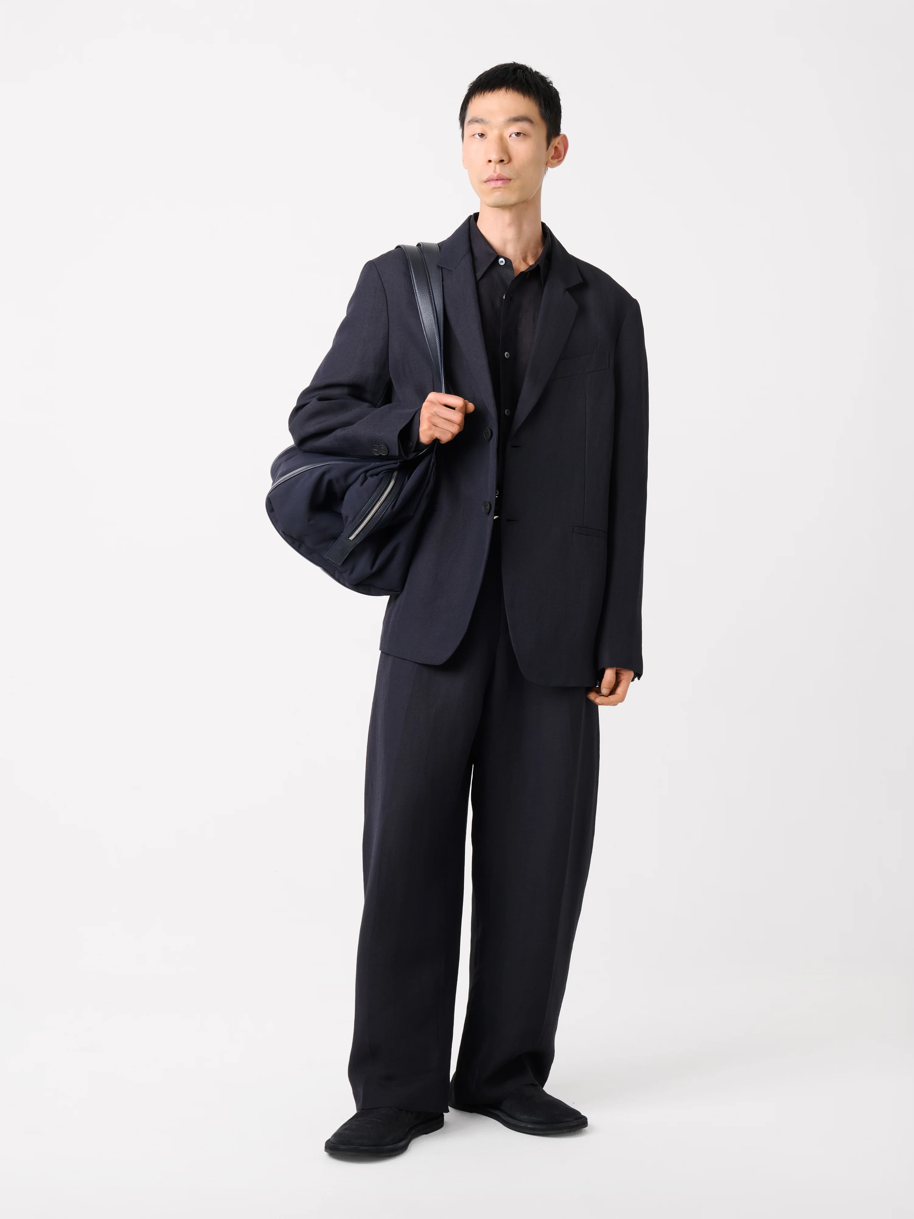 Roversi Jacket in Darkest Navy - Image 2