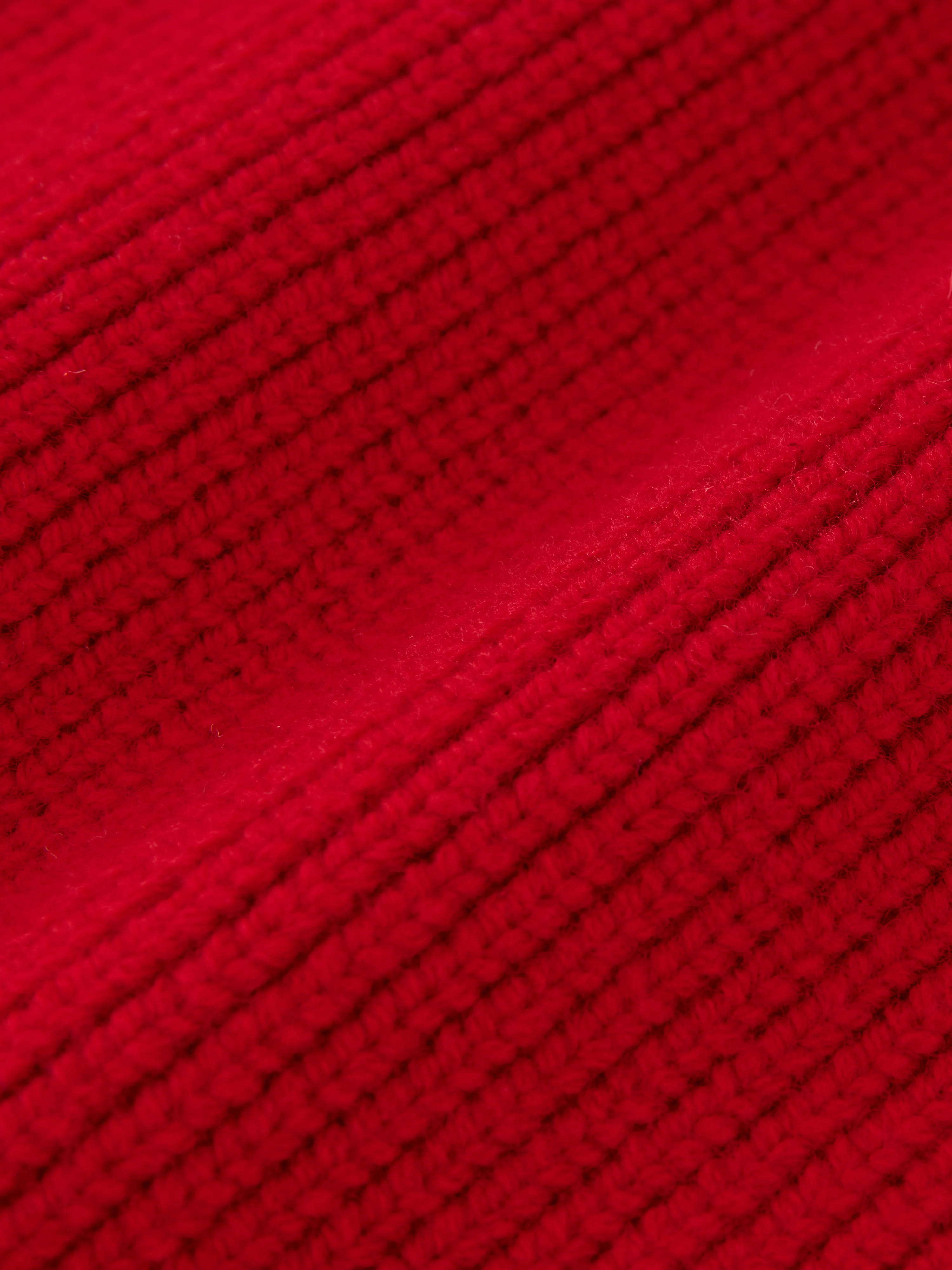 Sandos Knit in Crimson - Image 9