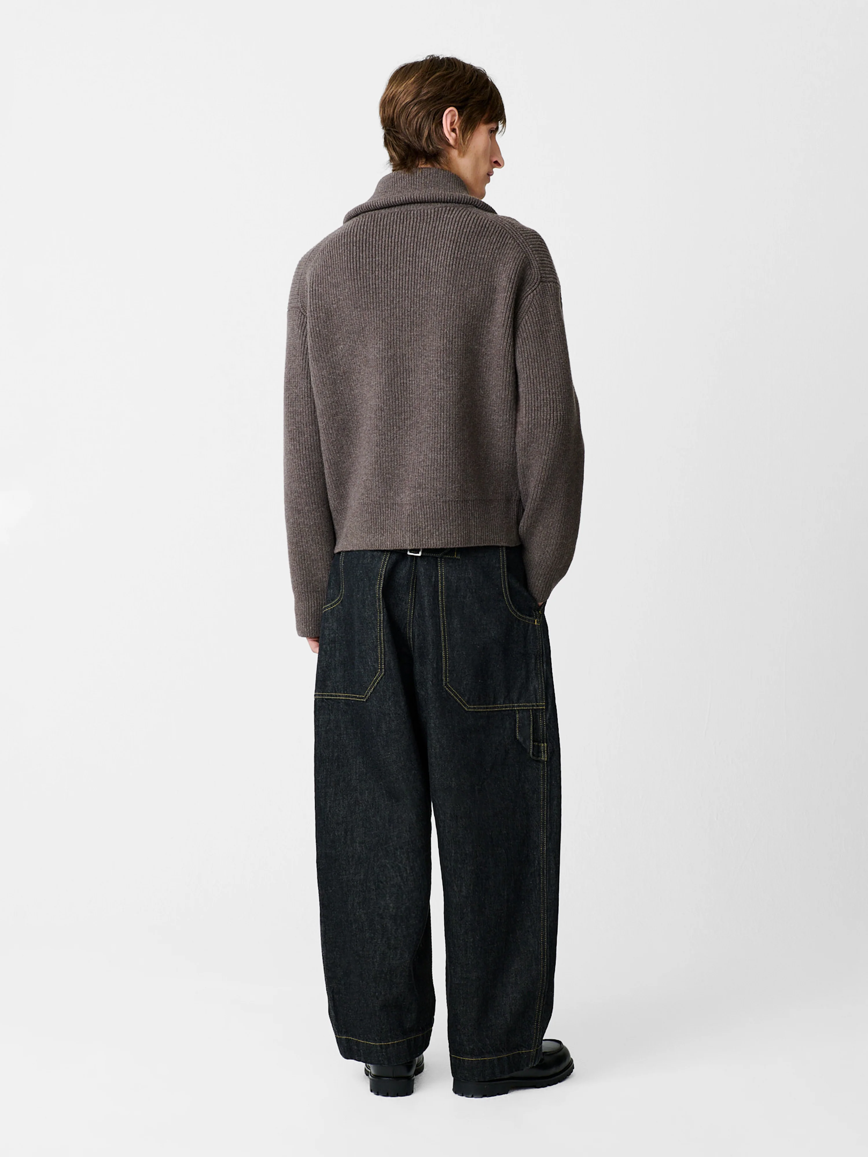 Sandos Knit in Mole - Image 5