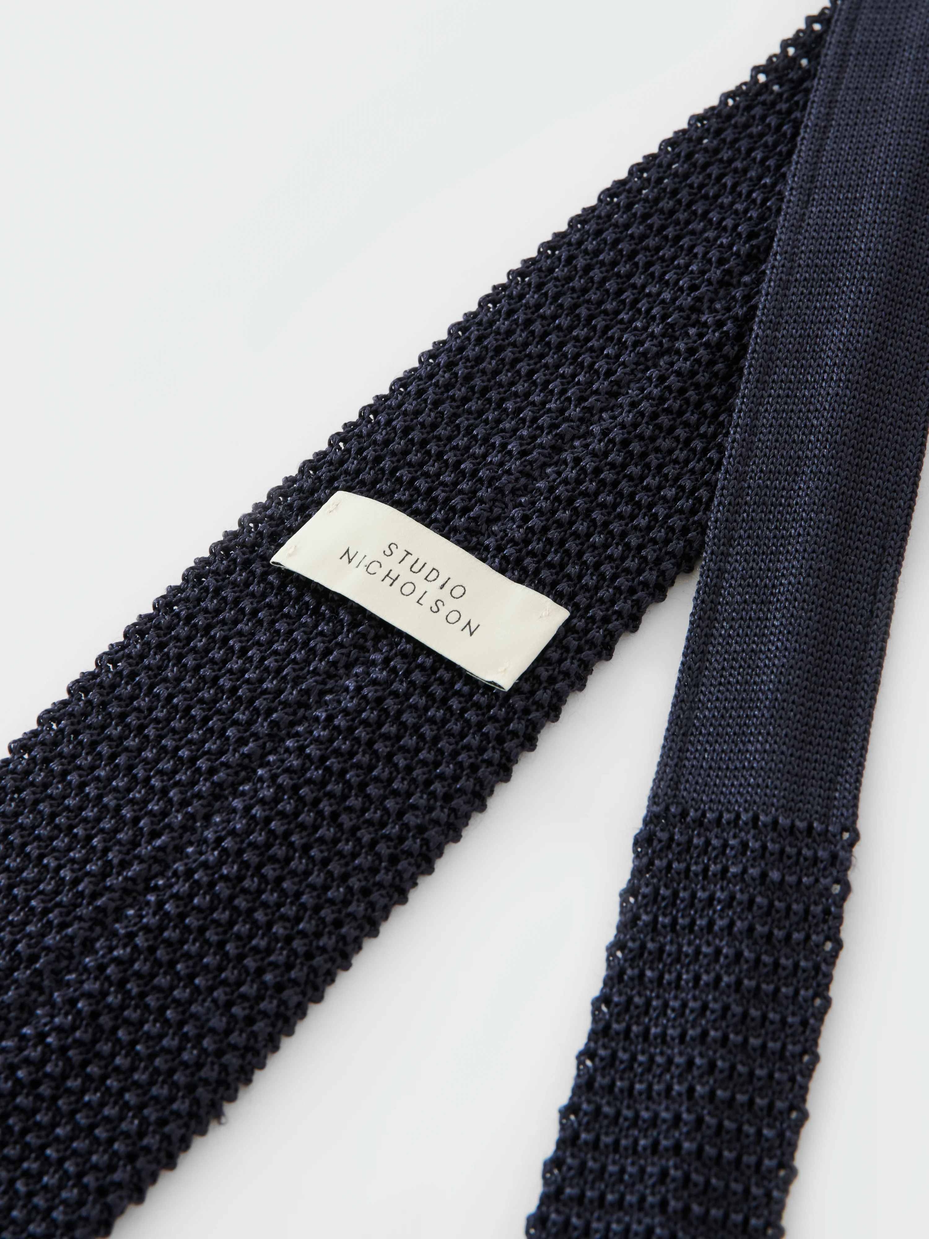 Silk Tie in Darkest Navy - Image 6