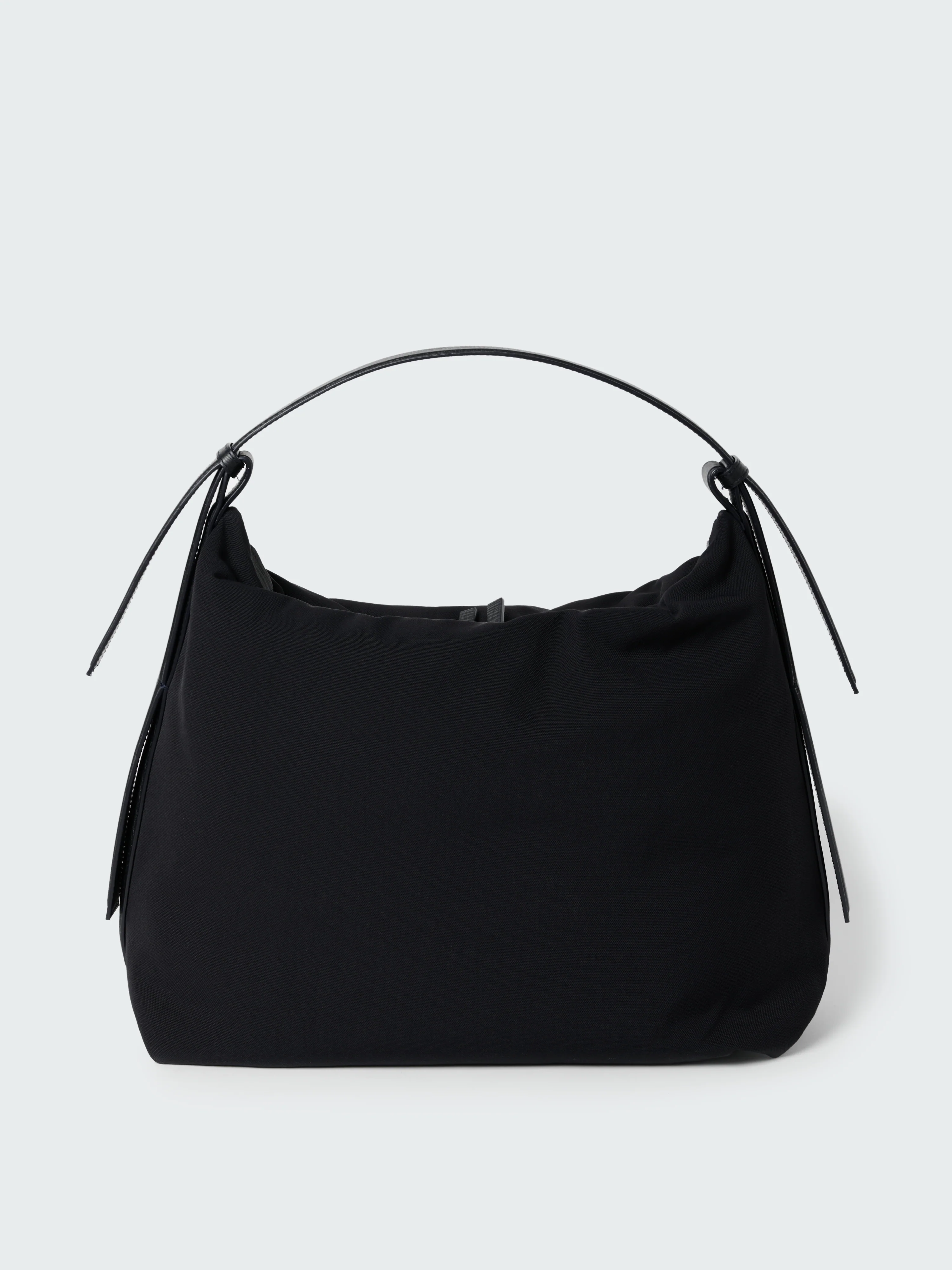 Transit Bag in Black - Image 4