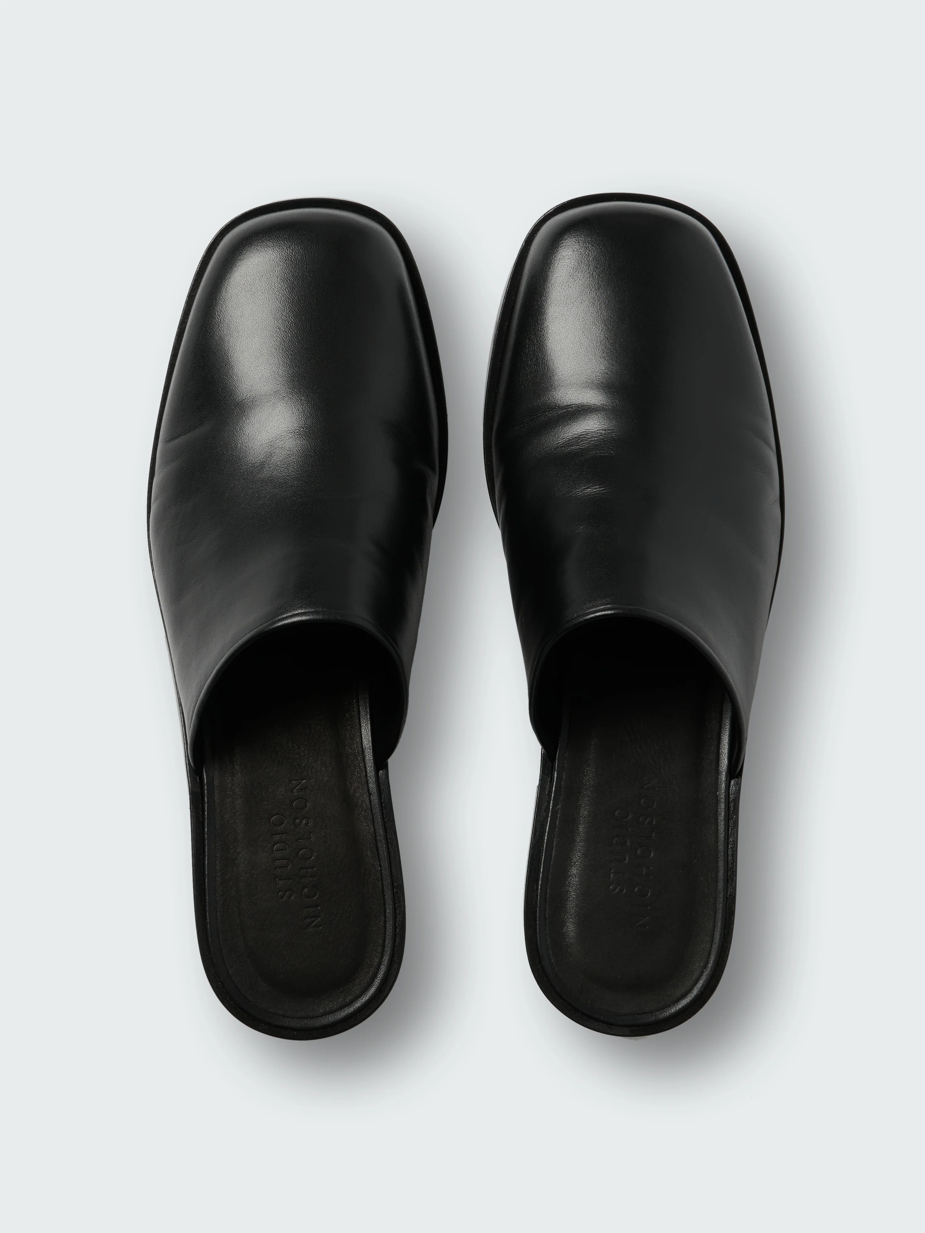 Women's Barlow Shoe in Black - Image 4