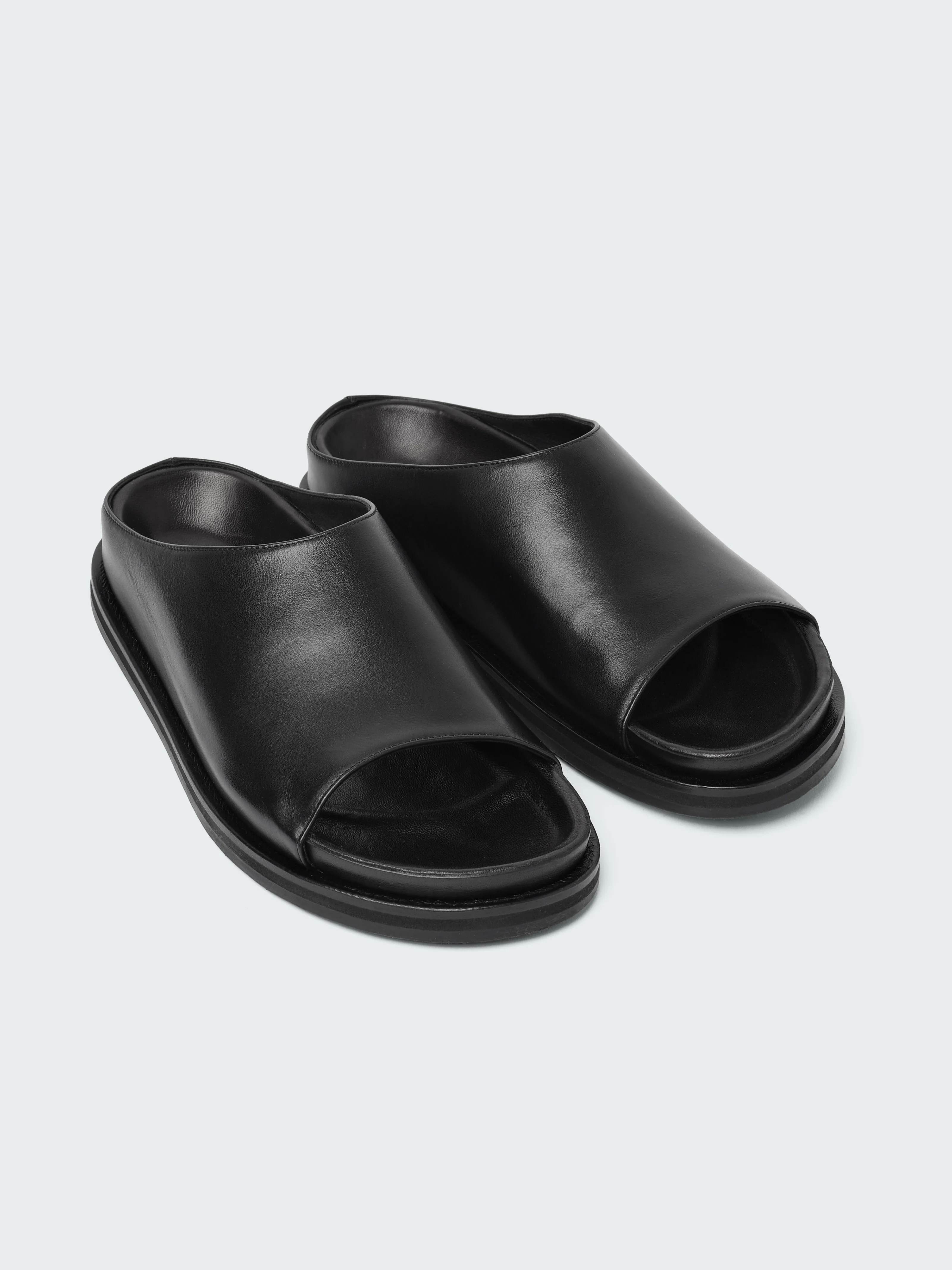 Women's Spring Sandal in Black - Image 3