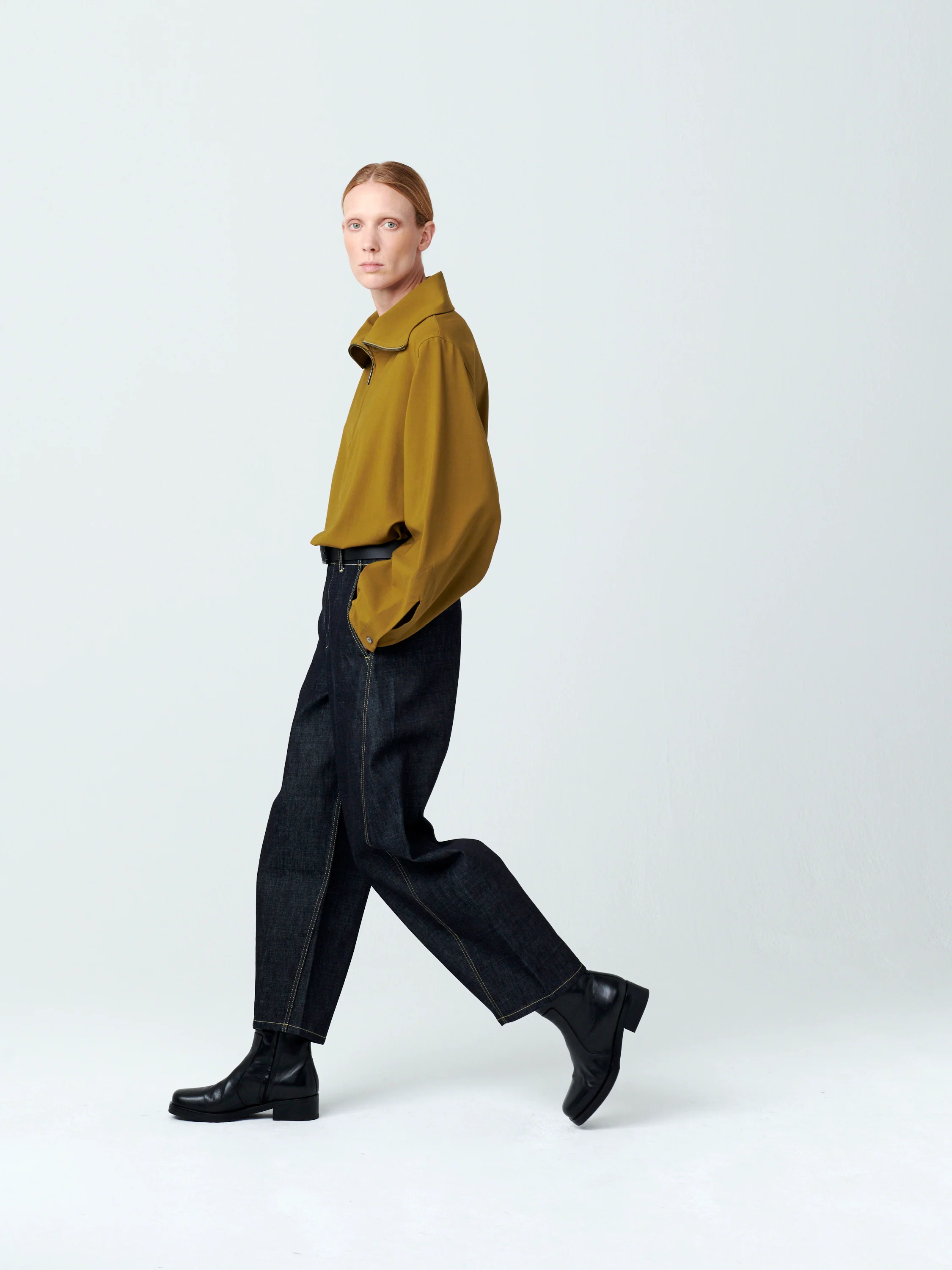 Women's Square Boot in Black - Image 5