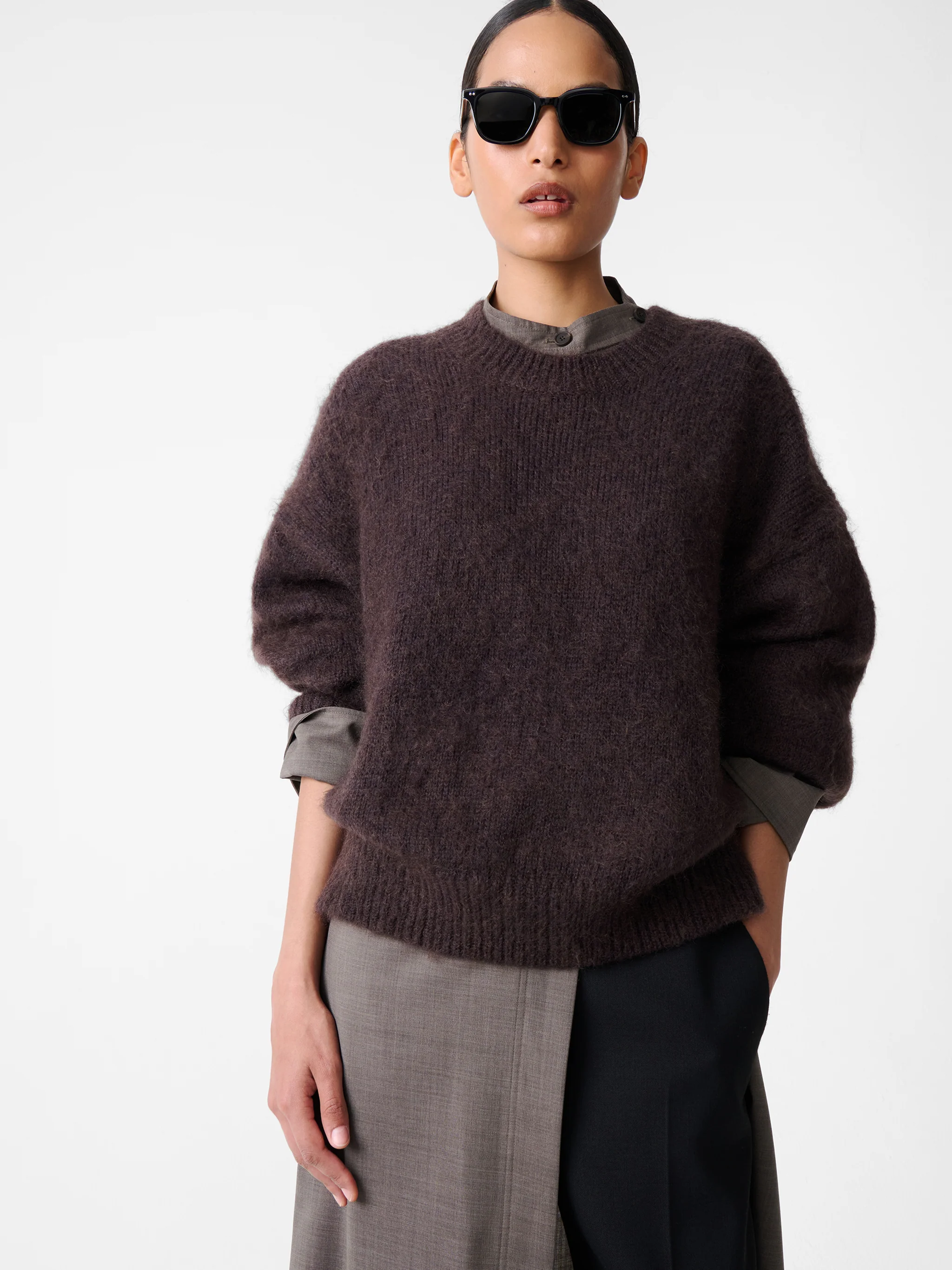 Wynn Knit in Espresso - Image 3
