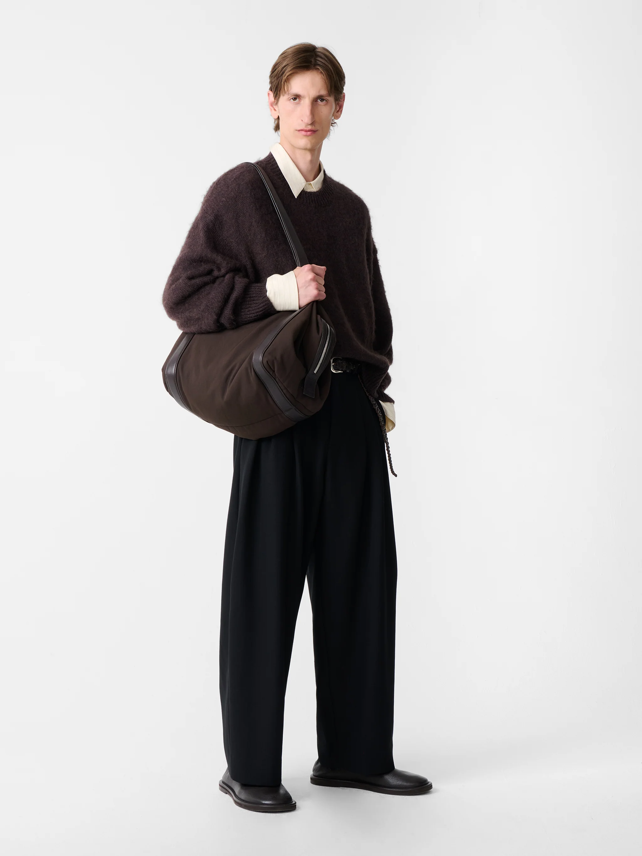 Wynn Knit in Espresso - Image 4