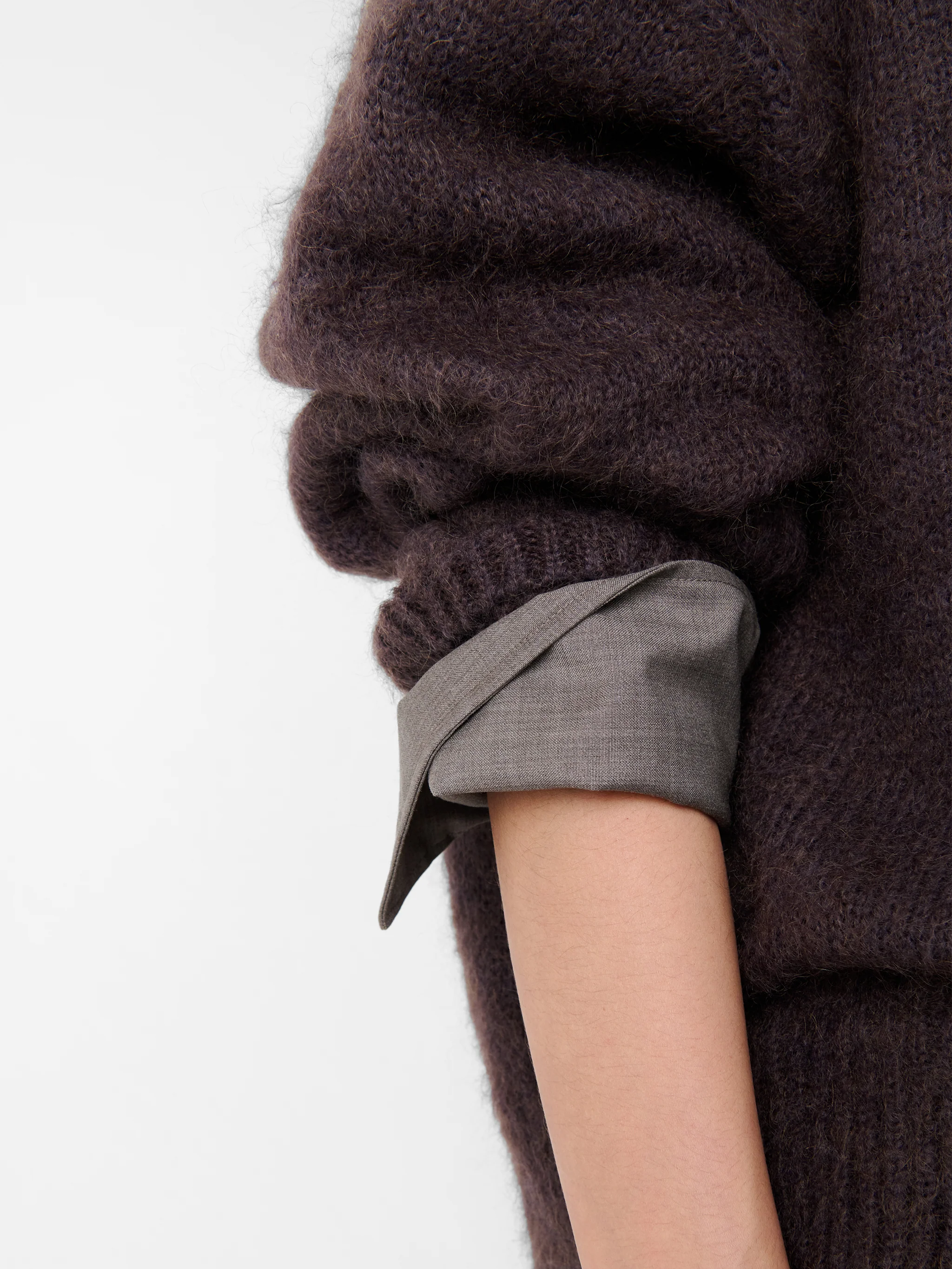 Wynn Knit in Espresso - Image 9